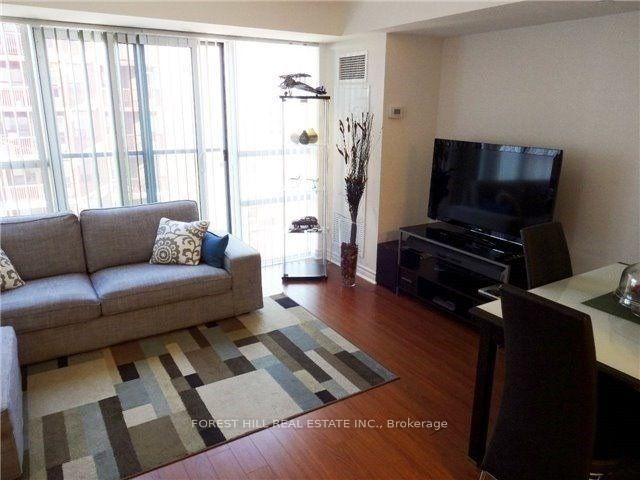 Photo 5 of Unit 720, 35 Saranac Boulevard, Toronto, Englemount-Lawrence — HOMEH