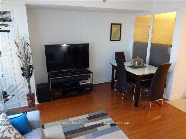 Photo 7 of Unit 720, 35 Saranac Boulevard, Toronto, Englemount-Lawrence — HOMEH