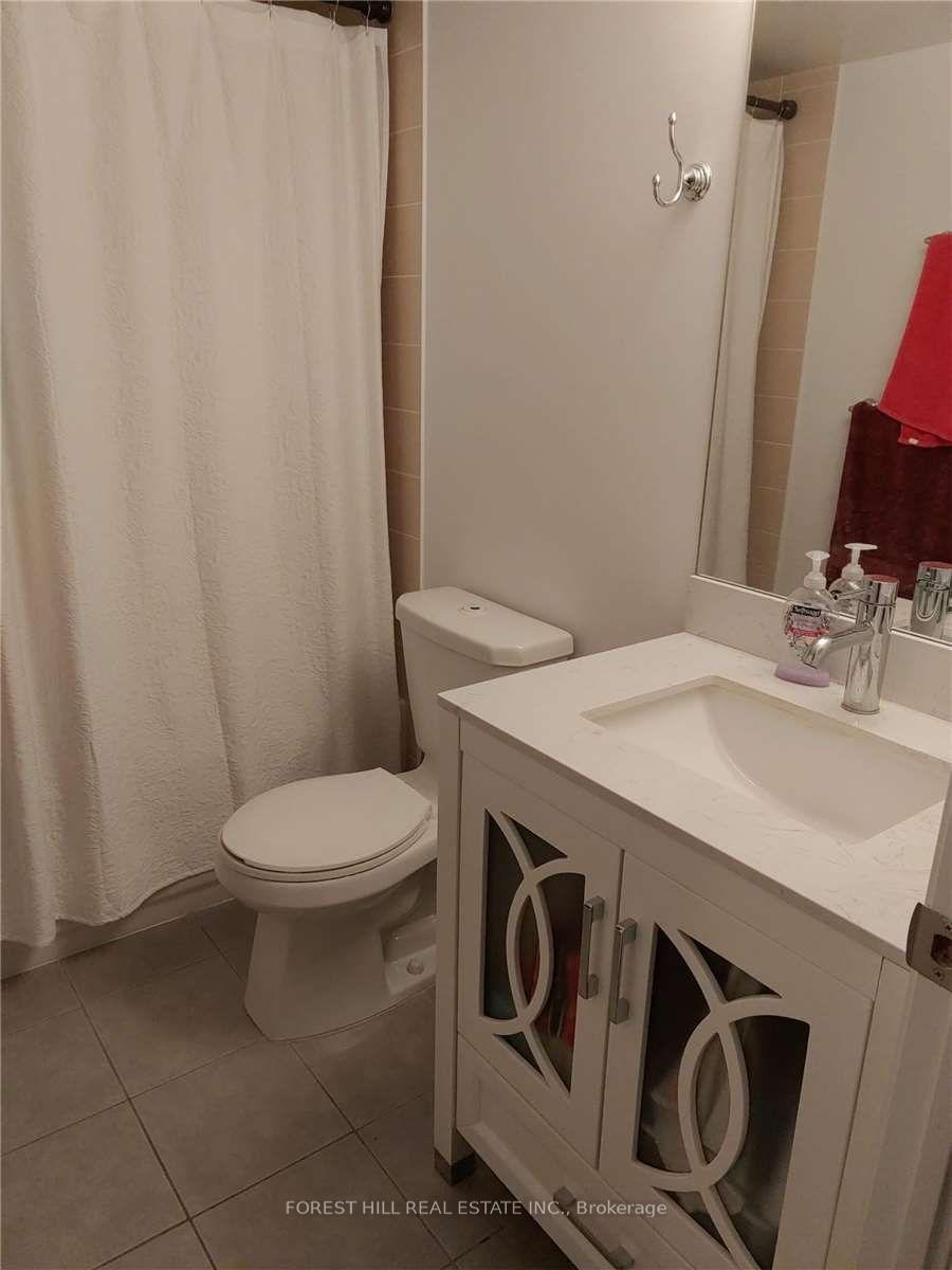 Photo 11 of Unit 720, 35 Saranac Boulevard, Toronto, Englemount-Lawrence — HOMEH