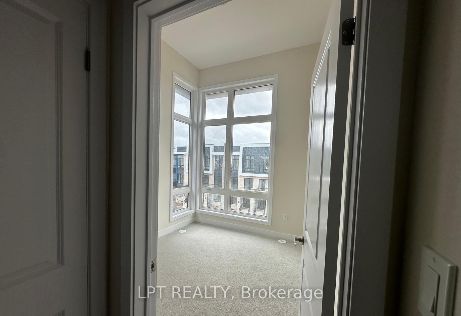 Photo 6 of 3107 Meadowridge Drive, Oakville, Joshua Meadows — HOMEH