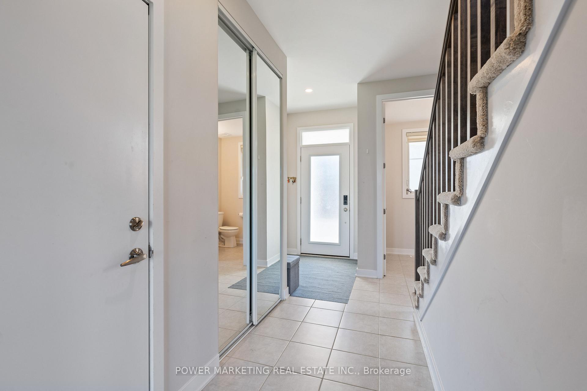 Photo 6 of 129 Hackamore Crescent, Ottawa, Goulbourn Twp From Franktown Rd/South To Rideau — HOMEH