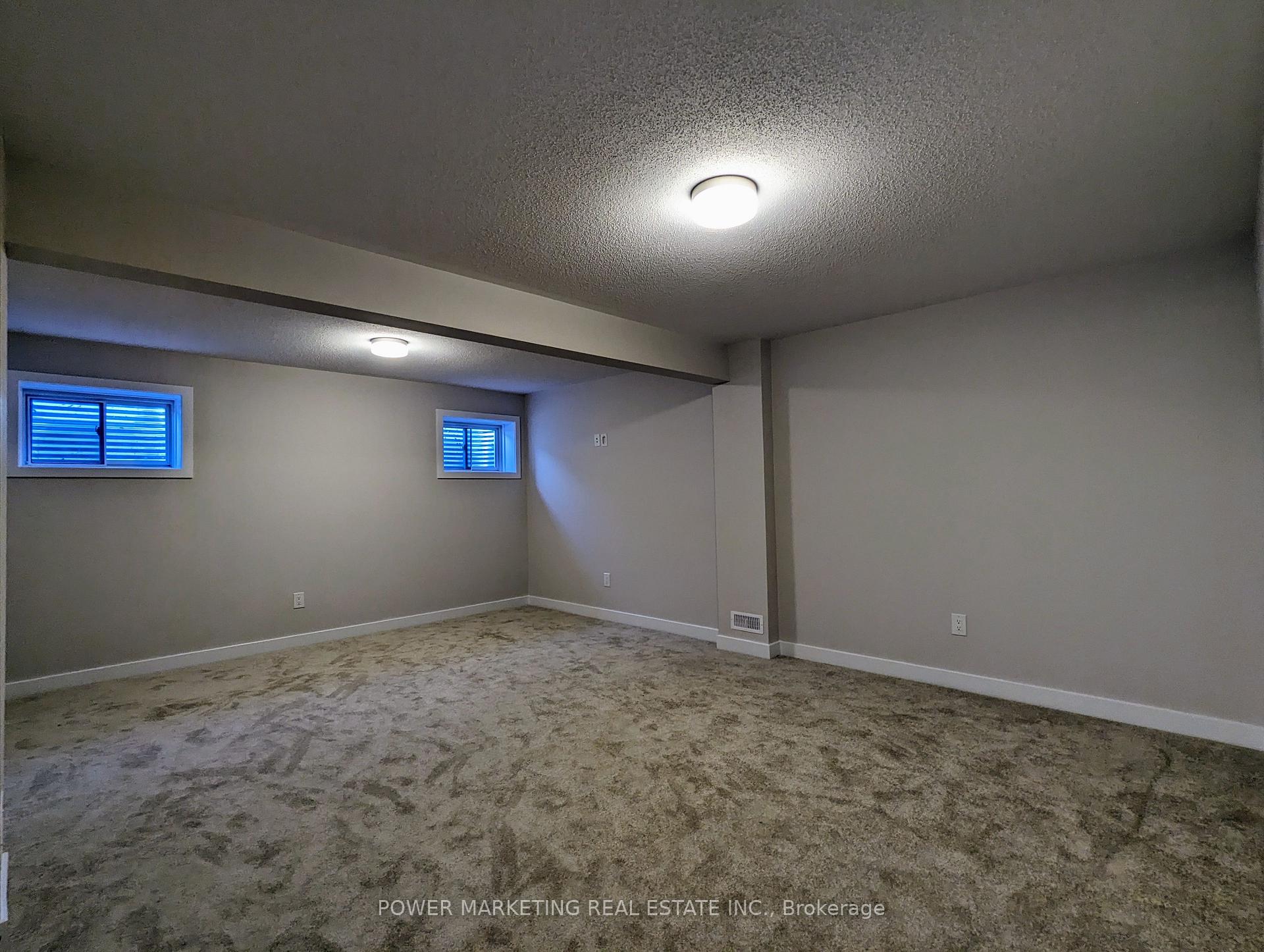 Photo 30 of 129 Hackamore Crescent, Ottawa, Goulbourn Twp From Franktown Rd/South To Rideau — HOMEH
