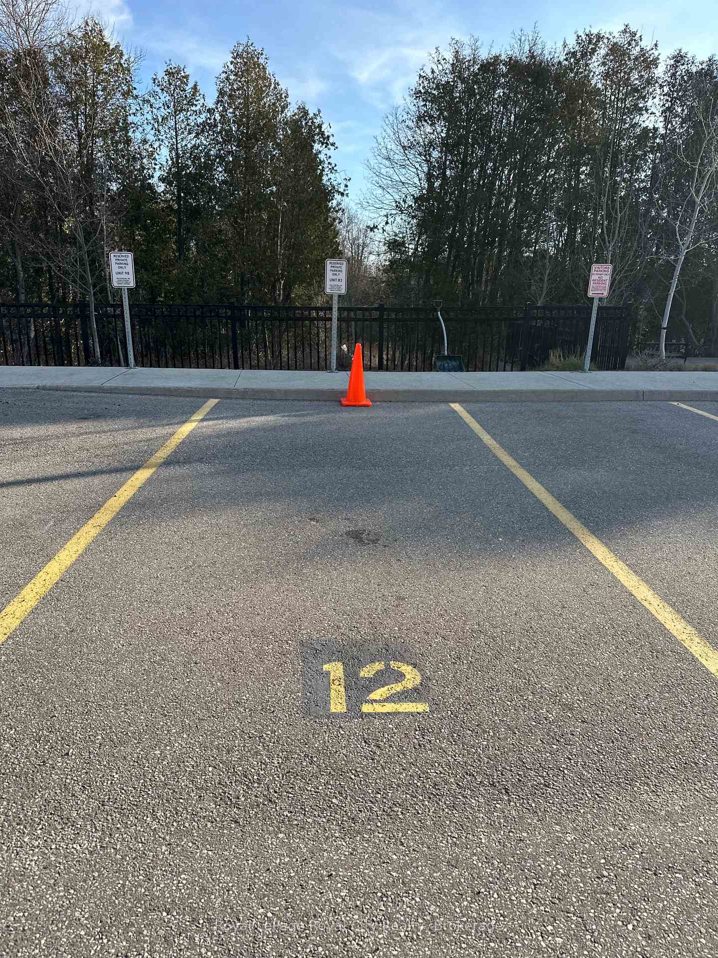 Photo 1 of Unit 12, 60 Arkell Road, Guelph, Kortright East — HOMEH