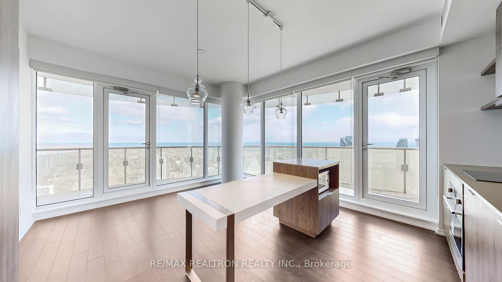 Photo 15 of Unit 5905, 197 Yonge Street, Toronto, Church-Yonge Corridor — HOMEH