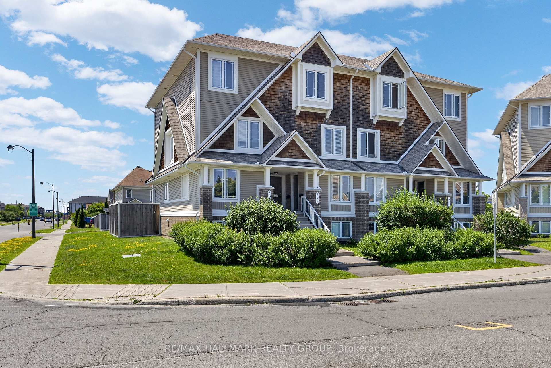 Photo 1 of Unit 16, 581 Lakeridge Drive, Ottawa, Avalon East — HOMEH