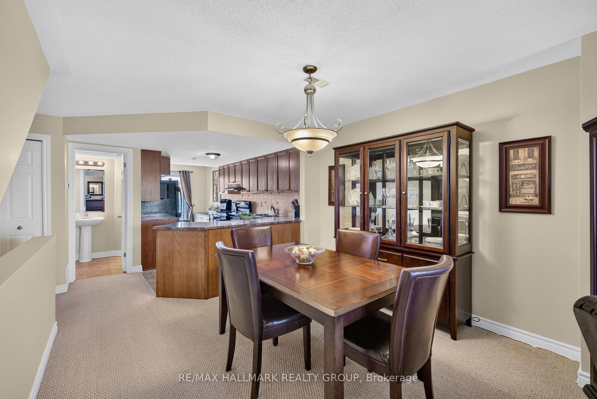 Photo 7 of Unit 16, 581 Lakeridge Drive, Ottawa, Avalon East — HOMEH