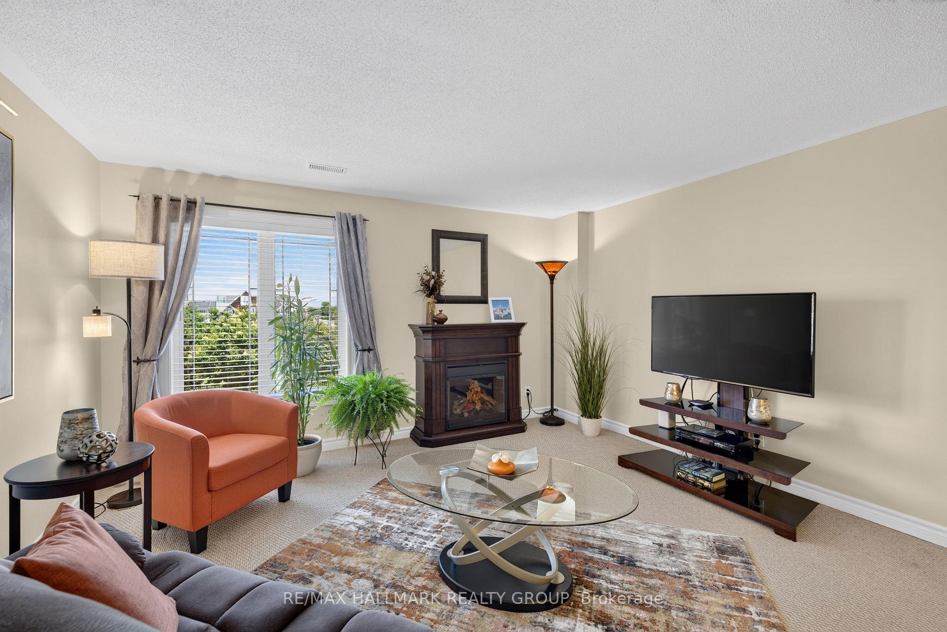 Photo 9 of Unit 16, 581 Lakeridge Drive, Ottawa, Avalon East — HOMEH