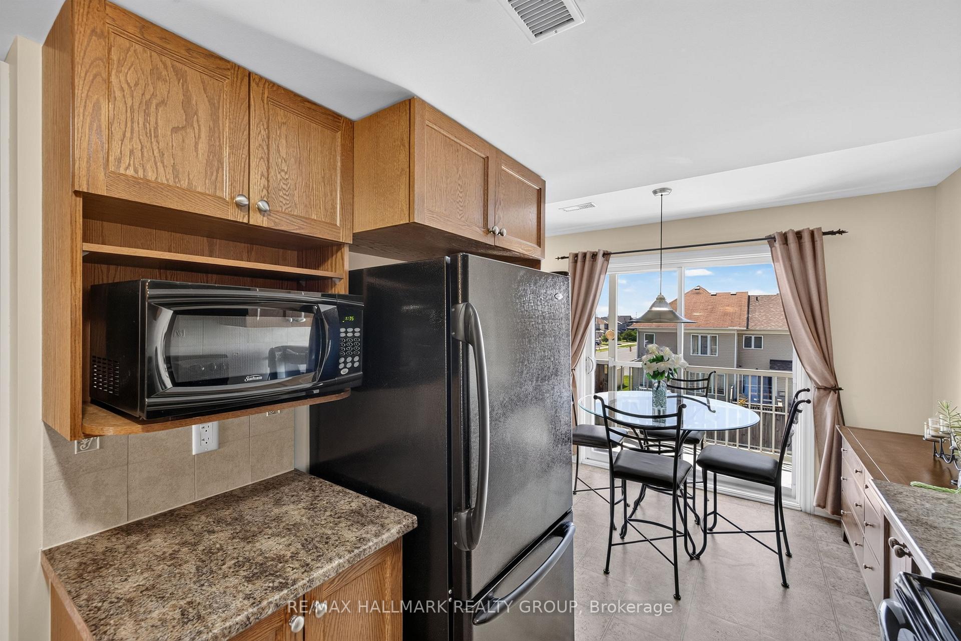Photo 20 of Unit 16, 581 Lakeridge Drive, Ottawa, Avalon East — HOMEH