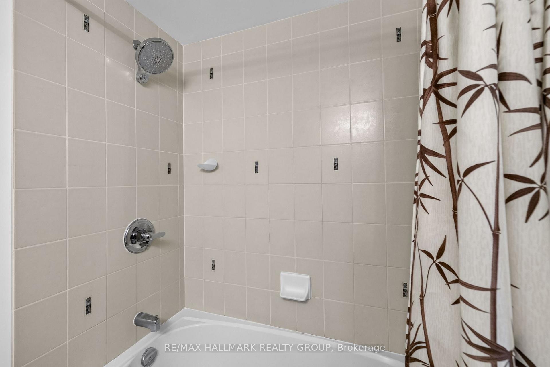 Photo 37 of Unit 16, 581 Lakeridge Drive, Ottawa, Avalon East — HOMEH