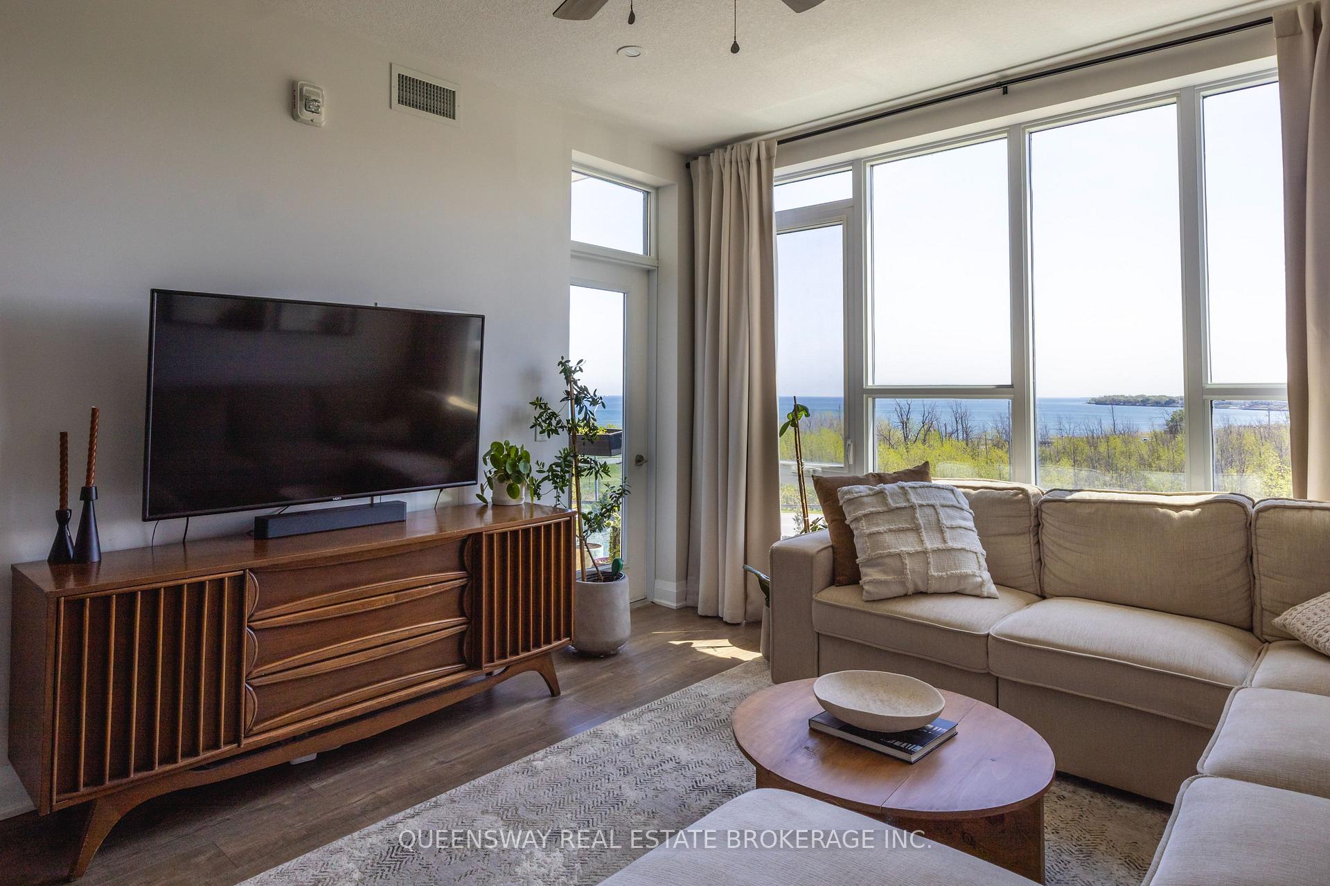 Photo 5 of Unit 515, 16 Concord Place, Grimsby, Grimsby Beach — HOMEH