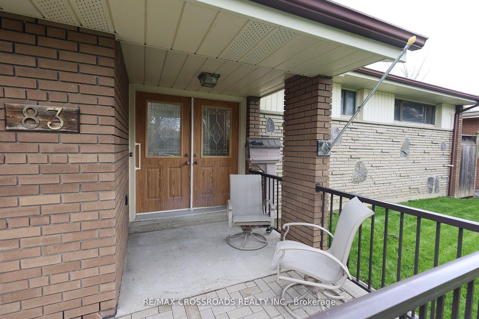 Photo 5 of 83 Pegasus Trail, Scarborough, Woburn — HOMEH