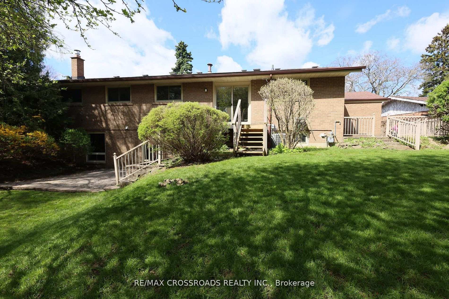 Photo 49 of 83 Pegasus Trail, Scarborough, Woburn — HOMEH