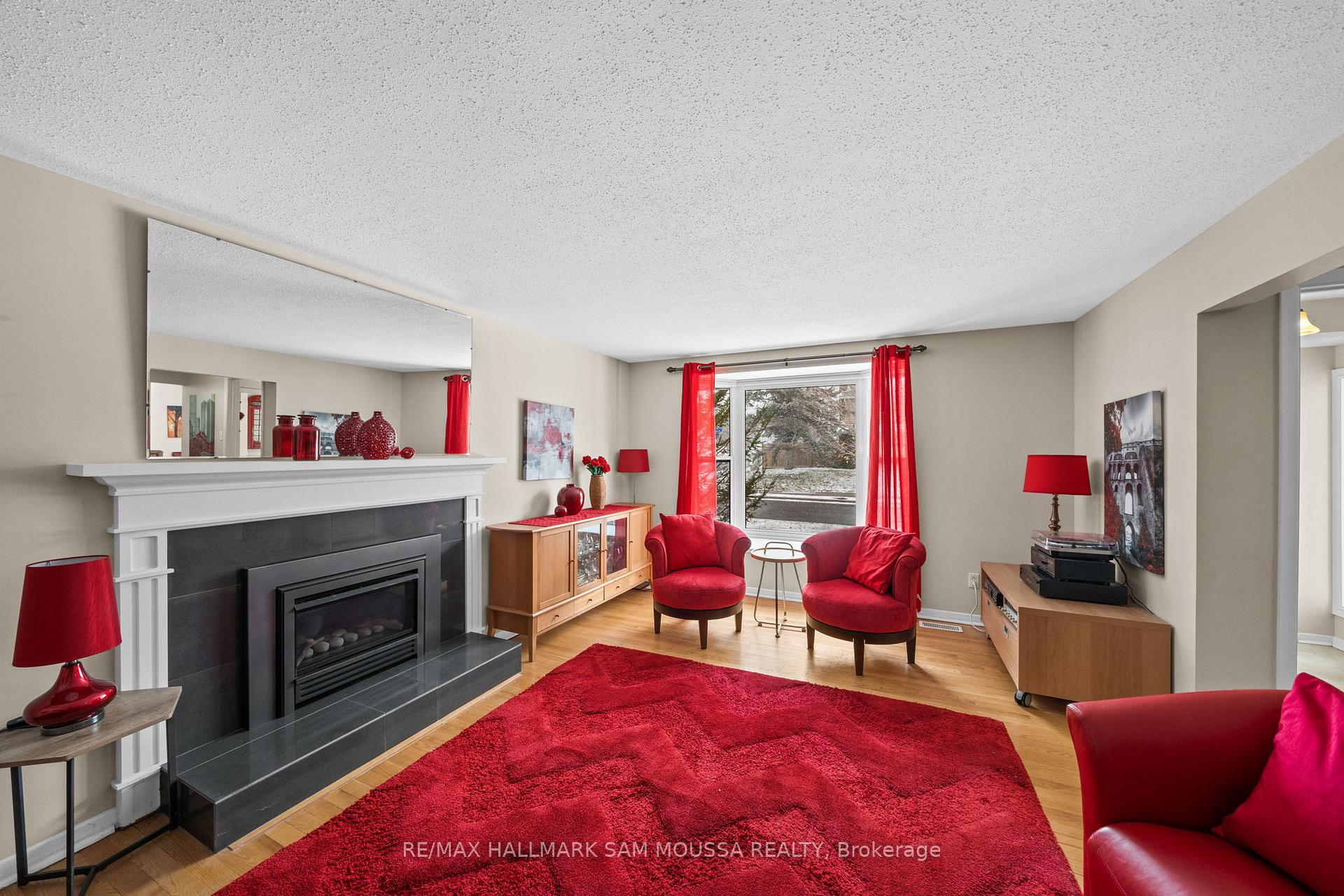 Photo 8 of 46 Seymour Avenue, Ottawa, Borden Farm/Stewart Farm/Carleton Heights/Parkwood Hills — HOMEH