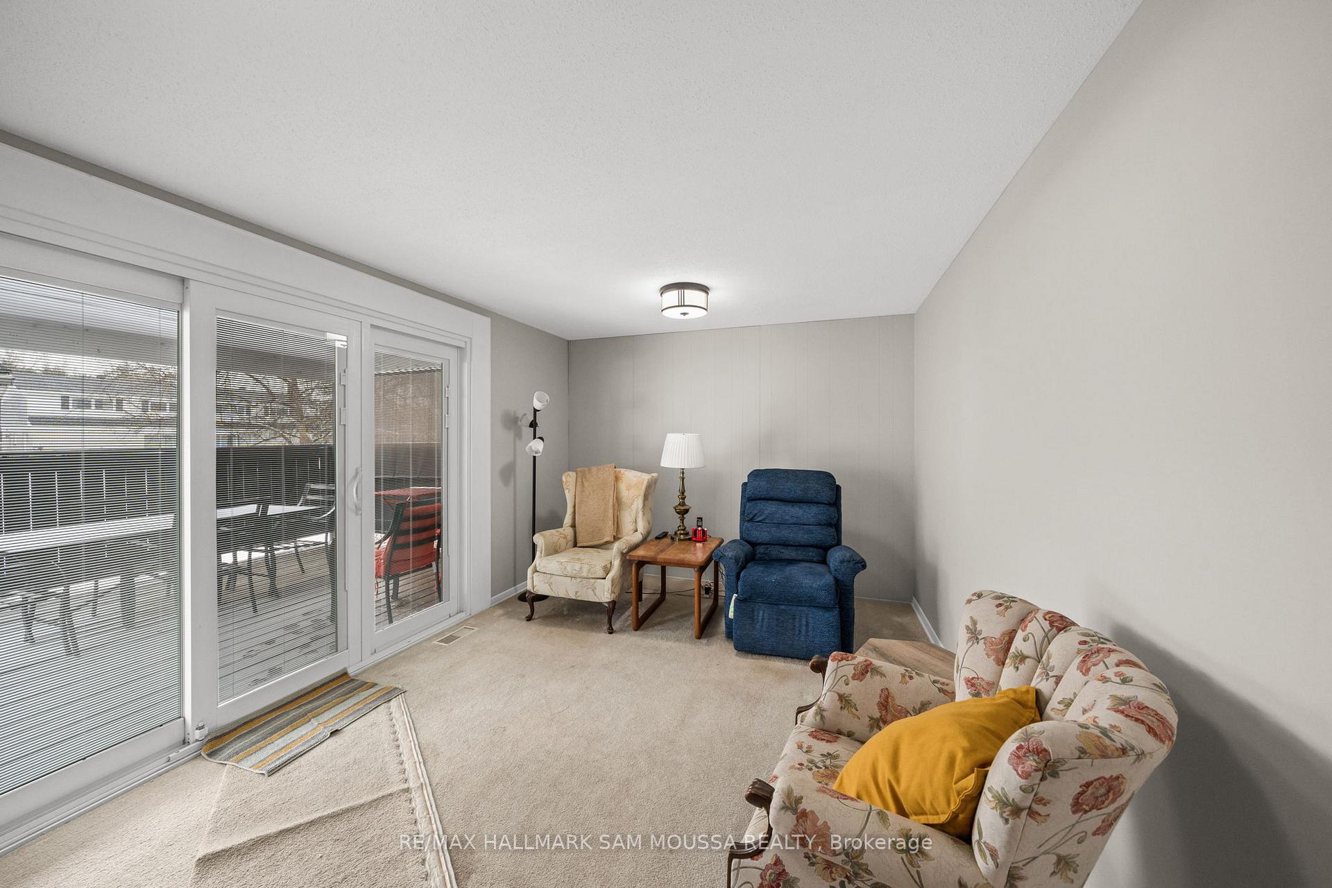 Photo 12 of 46 Seymour Avenue, Ottawa, Borden Farm/Stewart Farm/Carleton Heights/Parkwood Hills — HOMEH