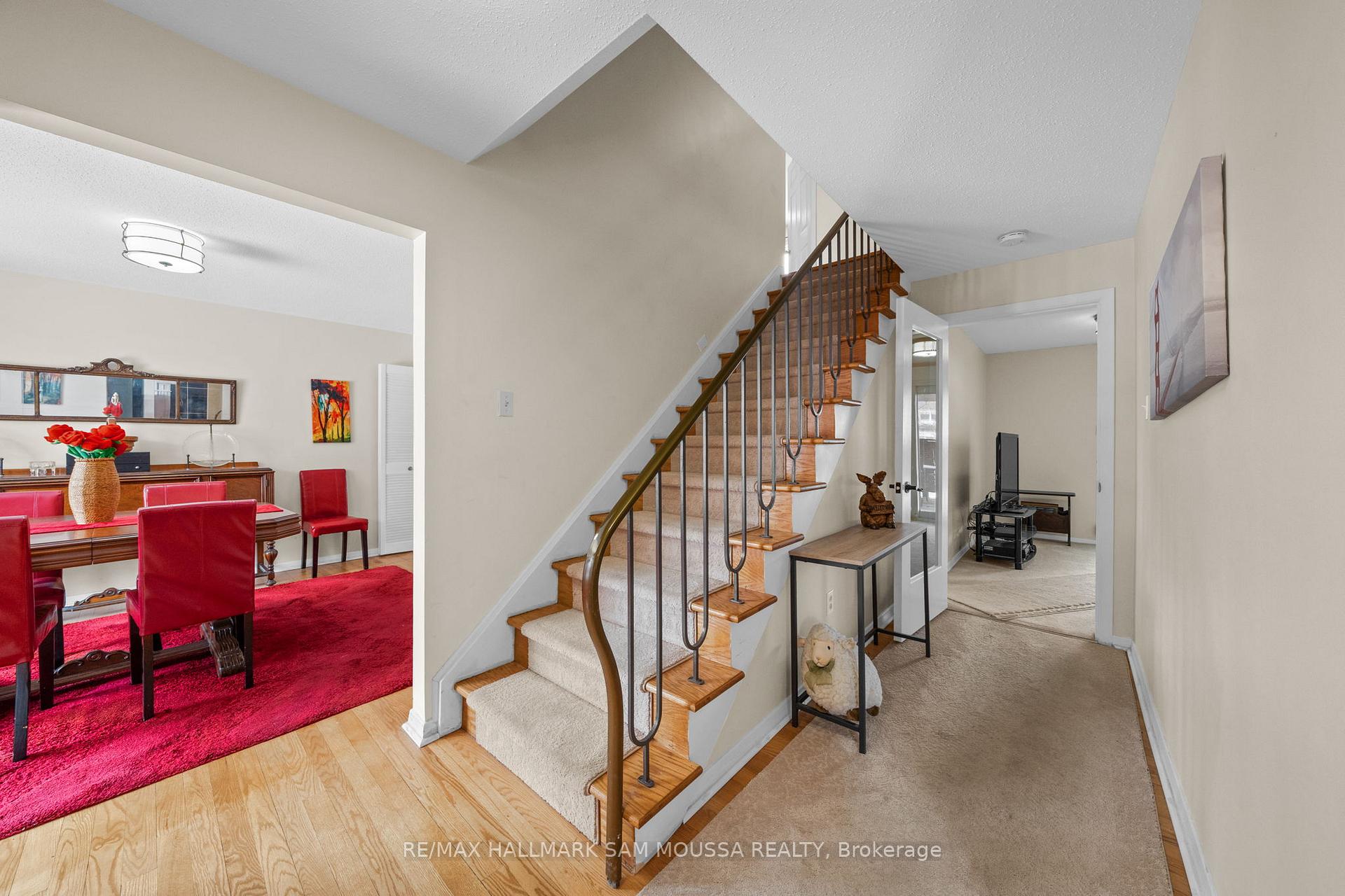 Photo 20 of 46 Seymour Avenue, Ottawa, Borden Farm/Stewart Farm/Carleton Heights/Parkwood Hills — HOMEH