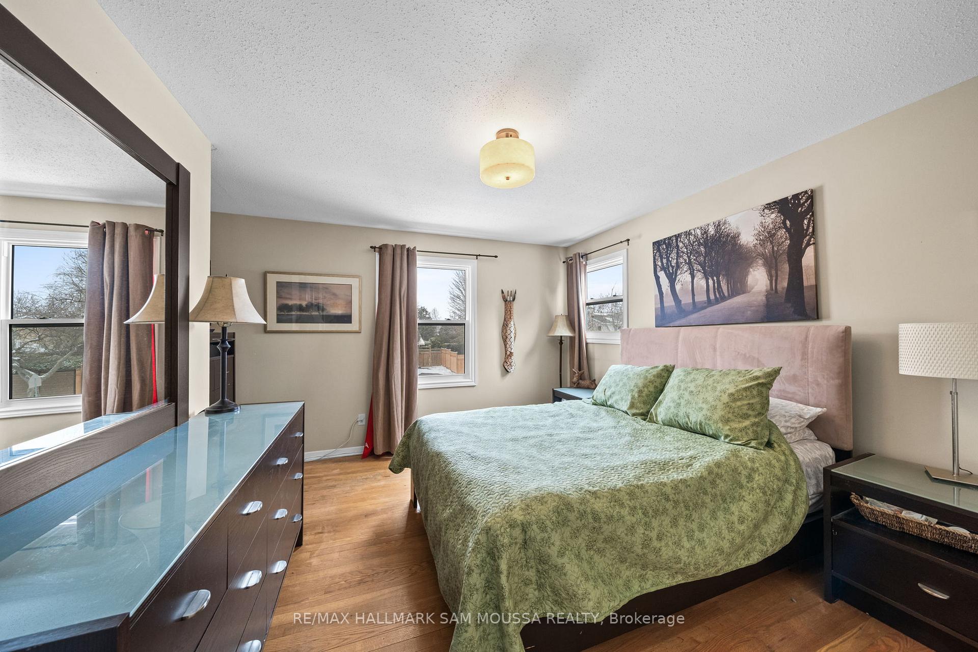 Photo 28 of 46 Seymour Avenue, Ottawa, Borden Farm/Stewart Farm/Carleton Heights/Parkwood Hills — HOMEH