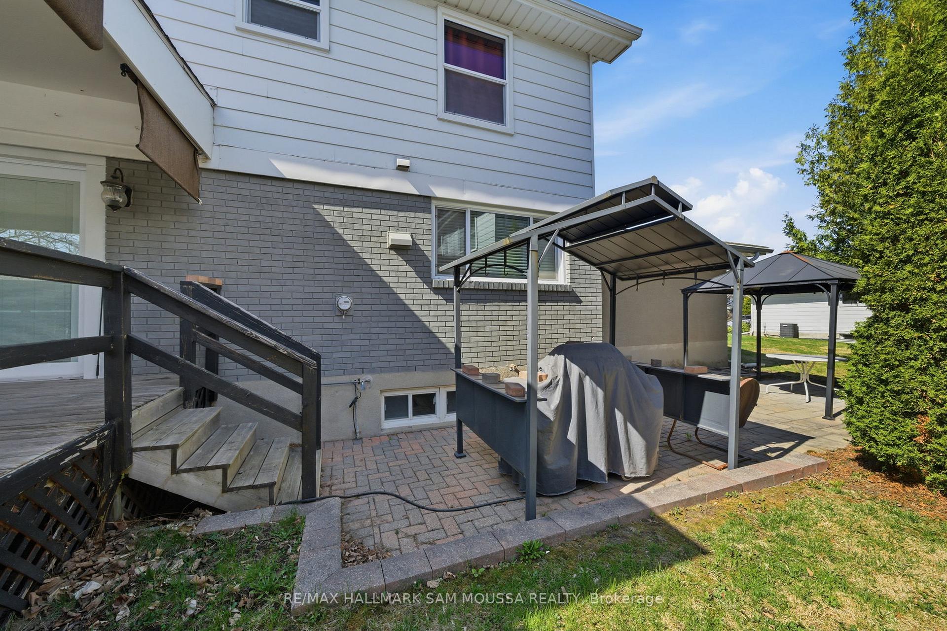 Photo 42 of 46 Seymour Avenue, Ottawa, Borden Farm/Stewart Farm/Carleton Heights/Parkwood Hills — HOMEH