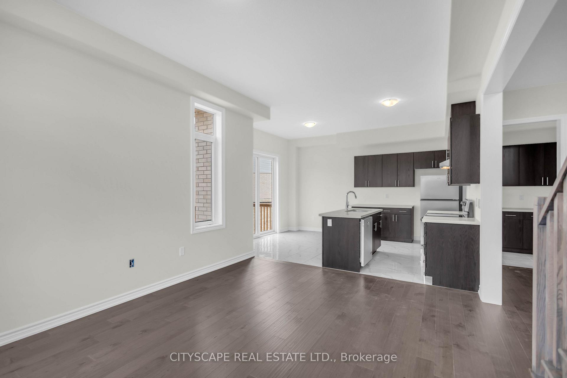 Photo 10 of 1 Southern Avenue, Brant, Paris — HOMEH
