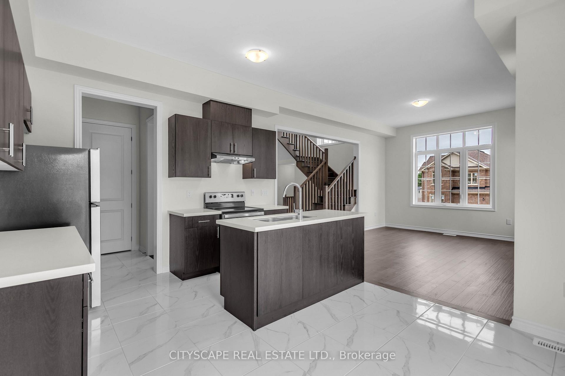 Photo 12 of 1 Southern Avenue, Brant, Paris — HOMEH