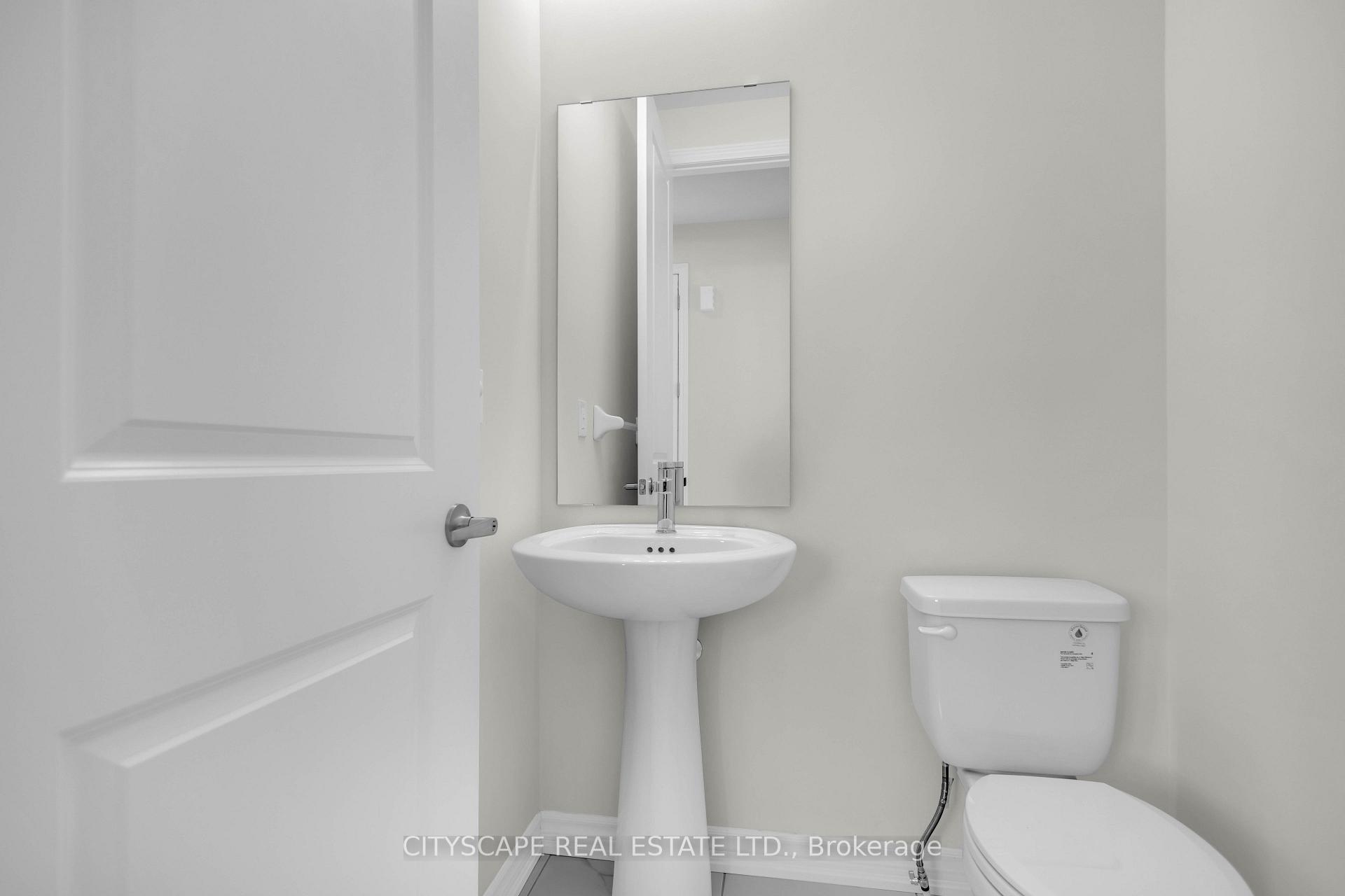 Photo 17 of 1 Southern Avenue, Brant, Paris — HOMEH