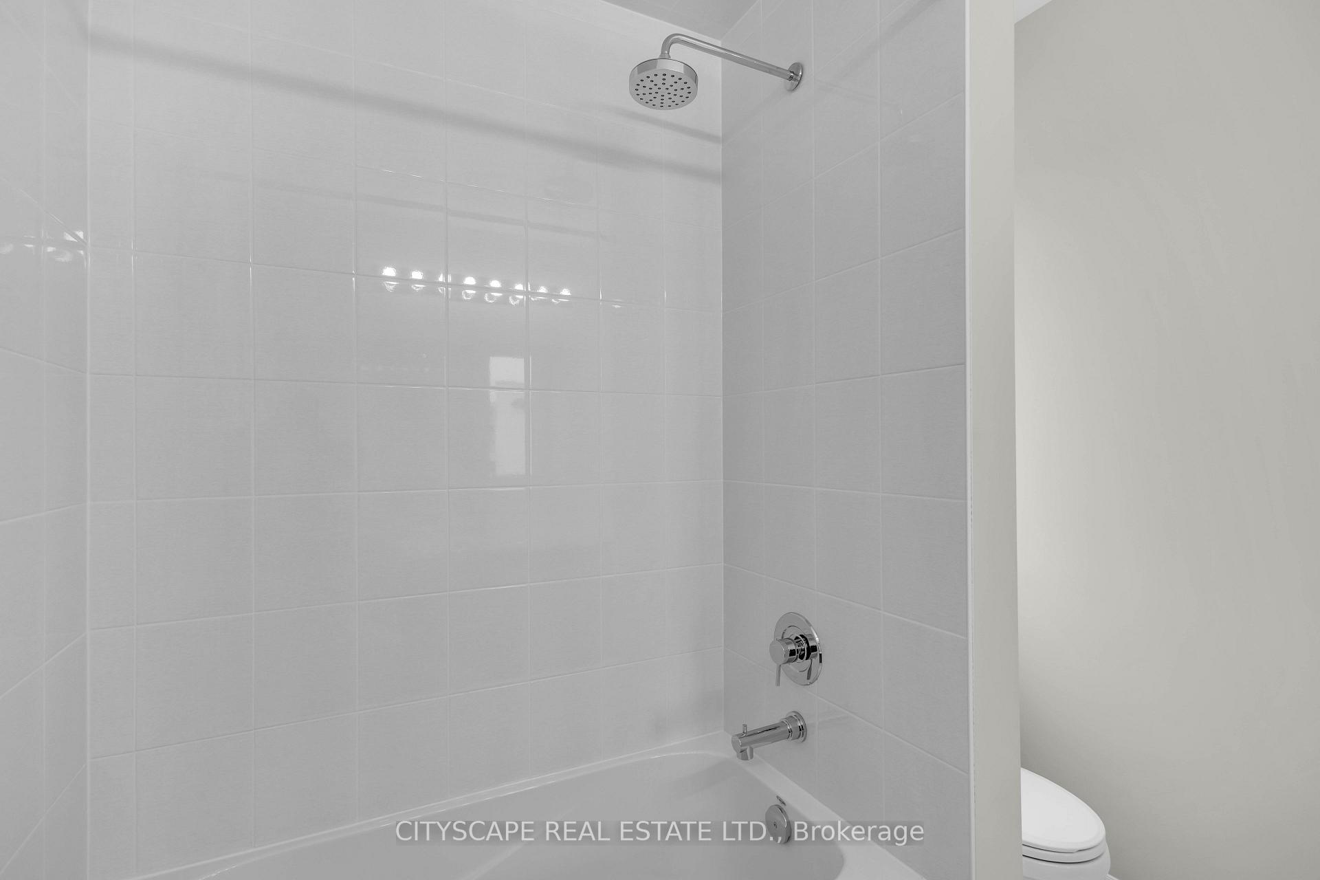 Photo 26 of 1 Southern Avenue, Brant, Paris — HOMEH