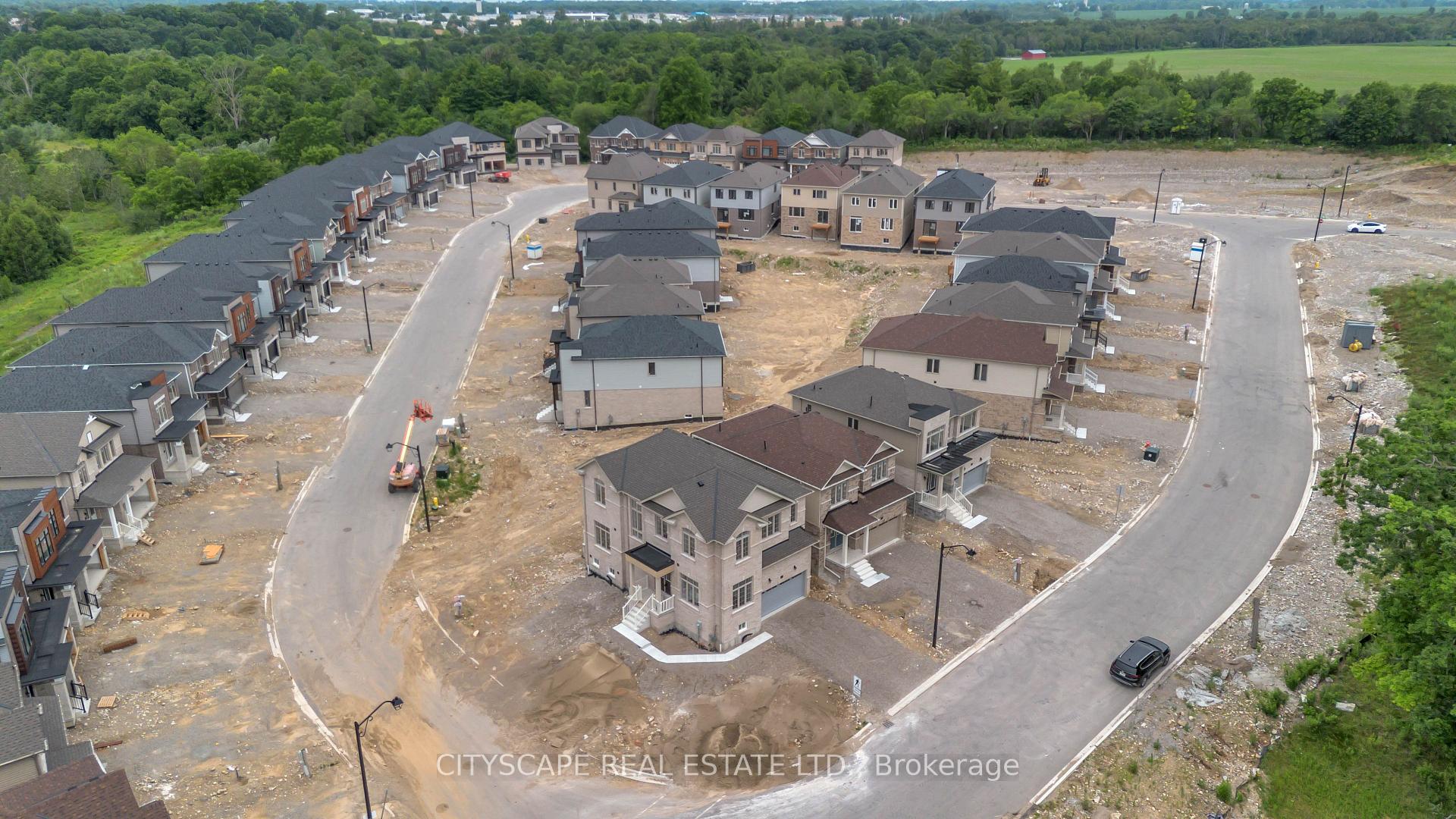 Photo 44 of 1 Southern Avenue, Brant, Paris — HOMEH