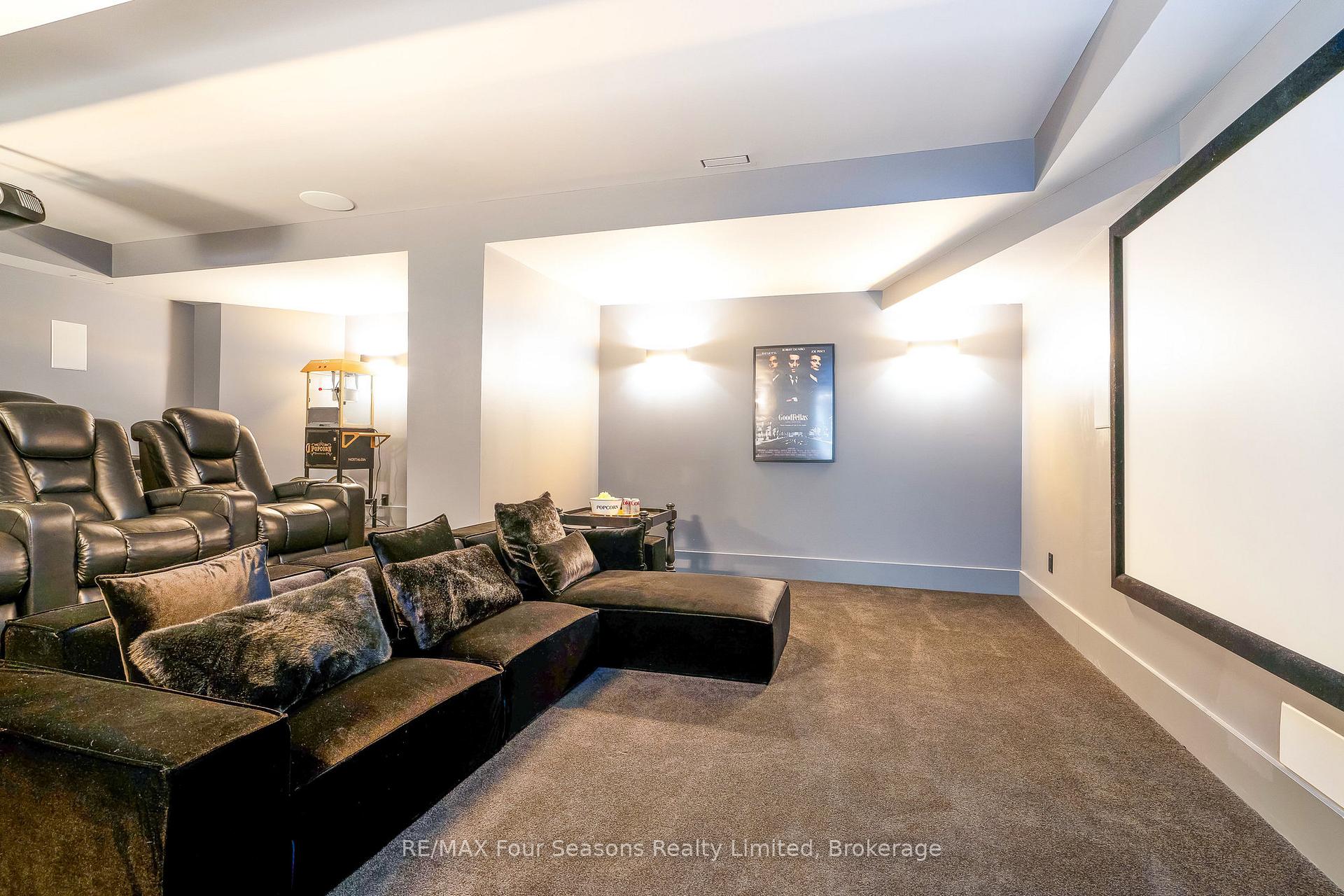 Photo 39 of 149 Aspen Way, Blue Mountains — HOMEH