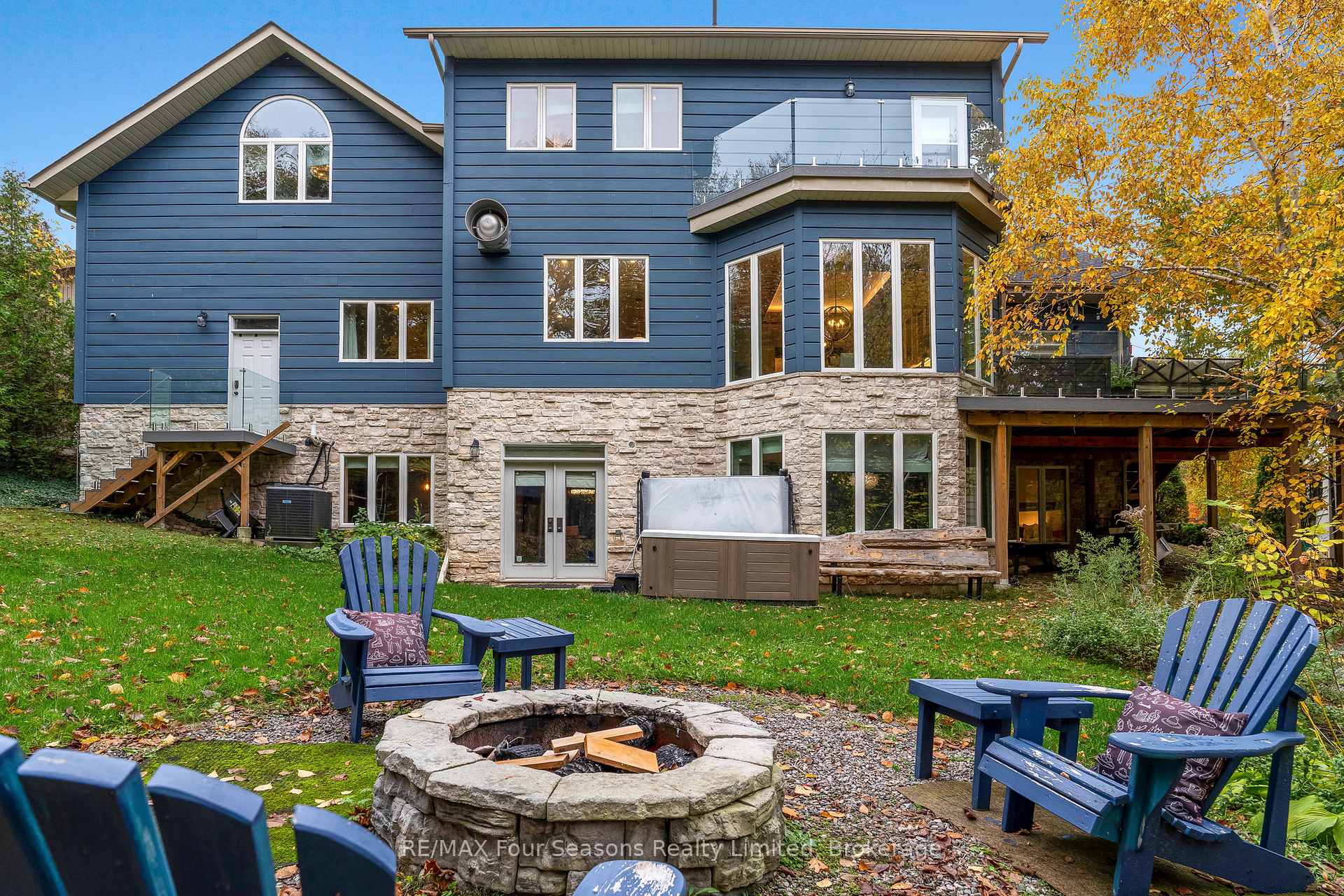 Photo 44 of 149 Aspen Way, Blue Mountains — HOMEH