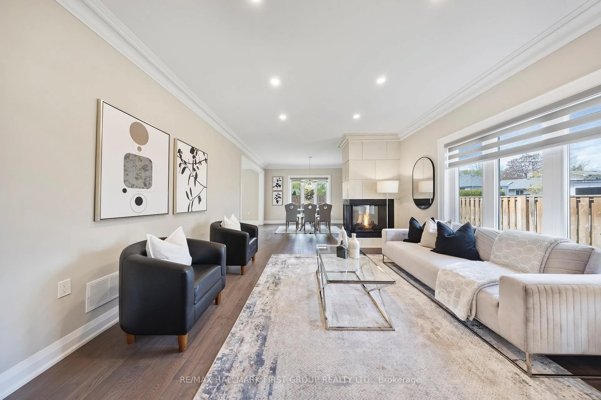 Photo 8 of 732 Hillview Crescent, Pickering, West Shore — HOMEH
