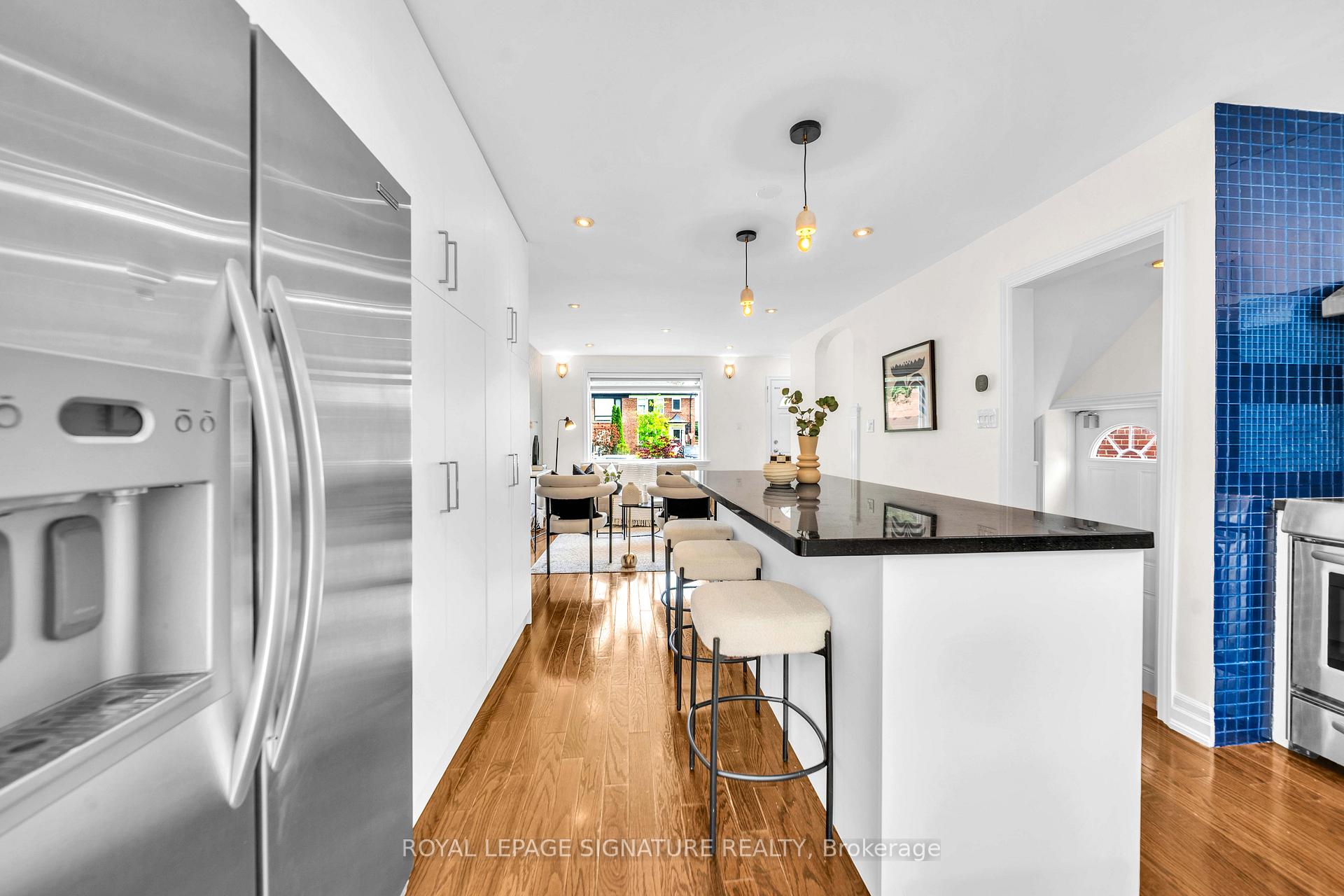 Photo 9 of 132 Glenvale Boulevard, Toronto, Leaside — HOMEH