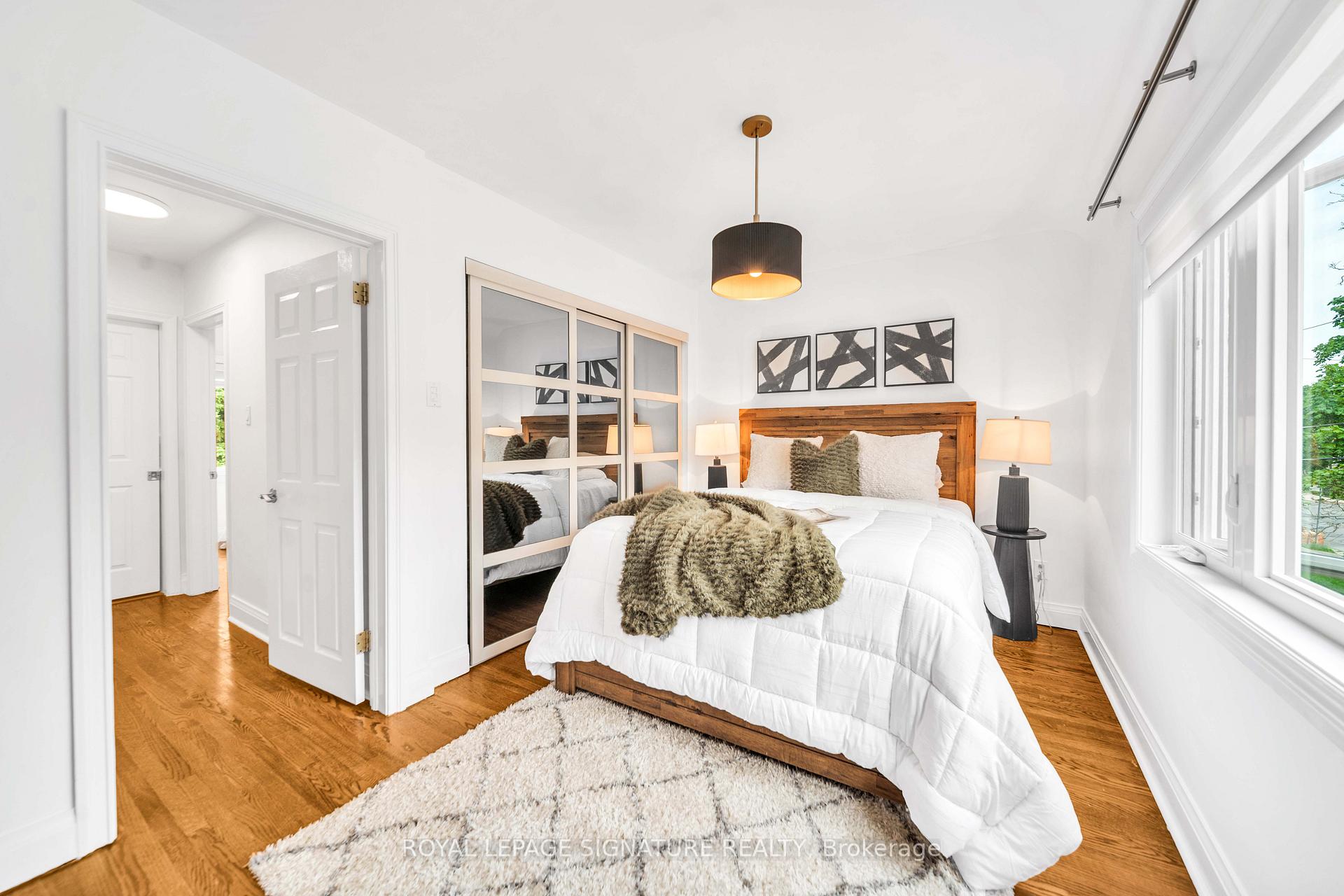 Photo 14 of 132 Glenvale Boulevard, Toronto, Leaside — HOMEH