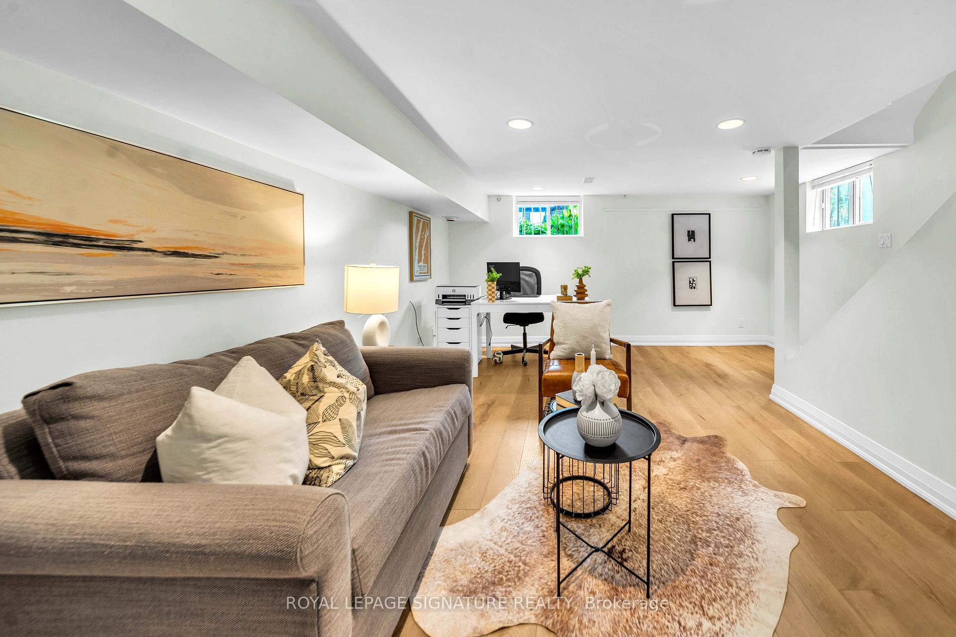 Photo 23 of 132 Glenvale Boulevard, Toronto, Leaside — HOMEH