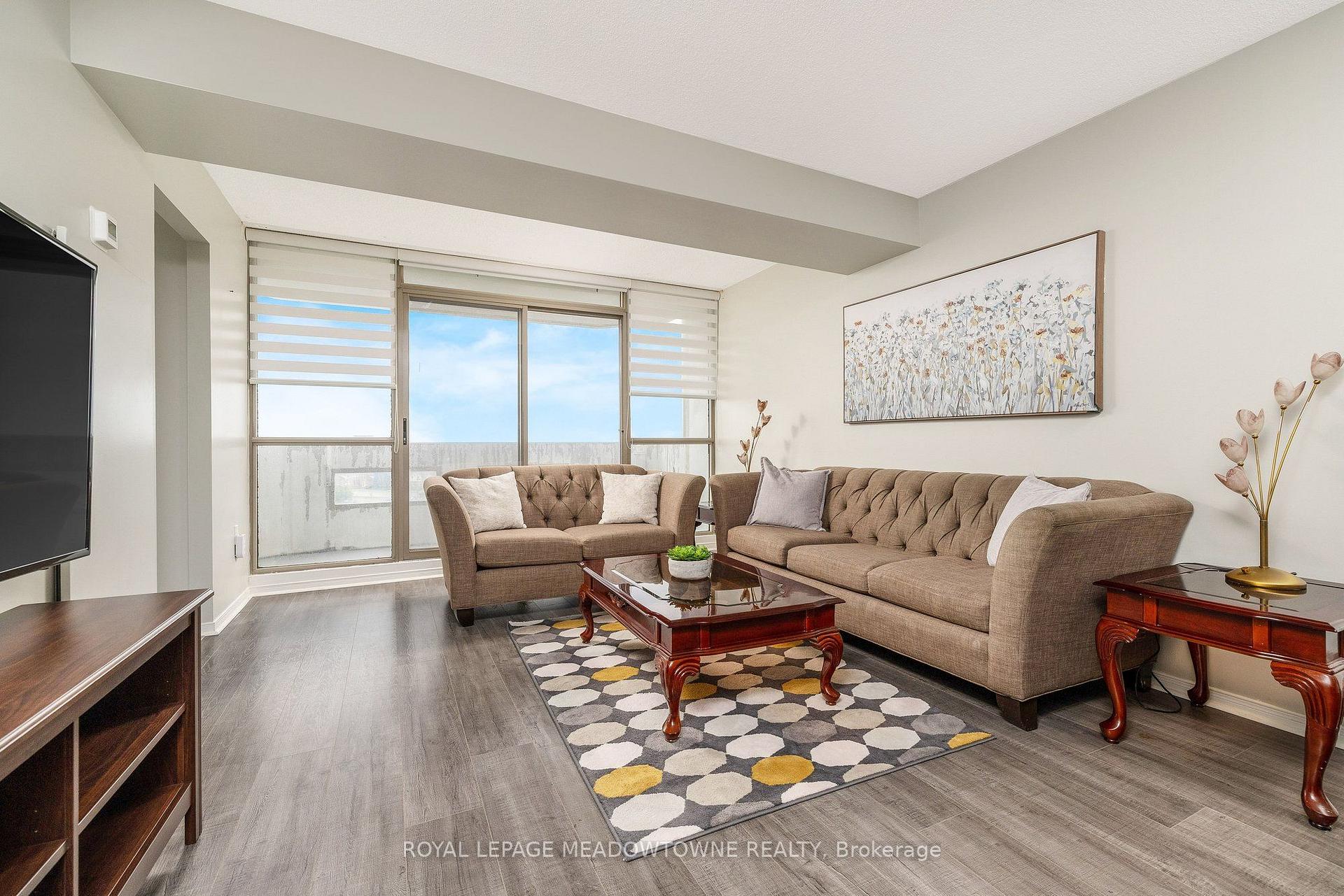 Photo 8 of Unit 808, 20 Mcfarlane Drive, Halton Hills, Georgetown — HOMEH
