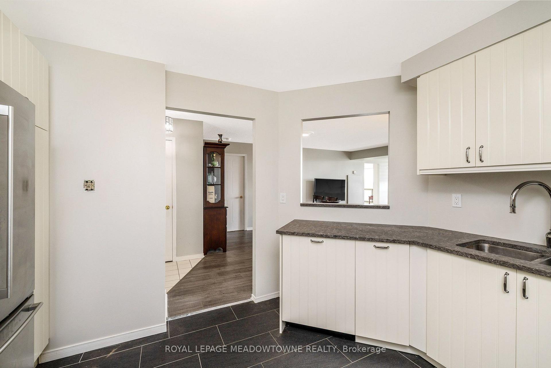 Photo 15 of Unit 808, 20 Mcfarlane Drive, Halton Hills, Georgetown — HOMEH