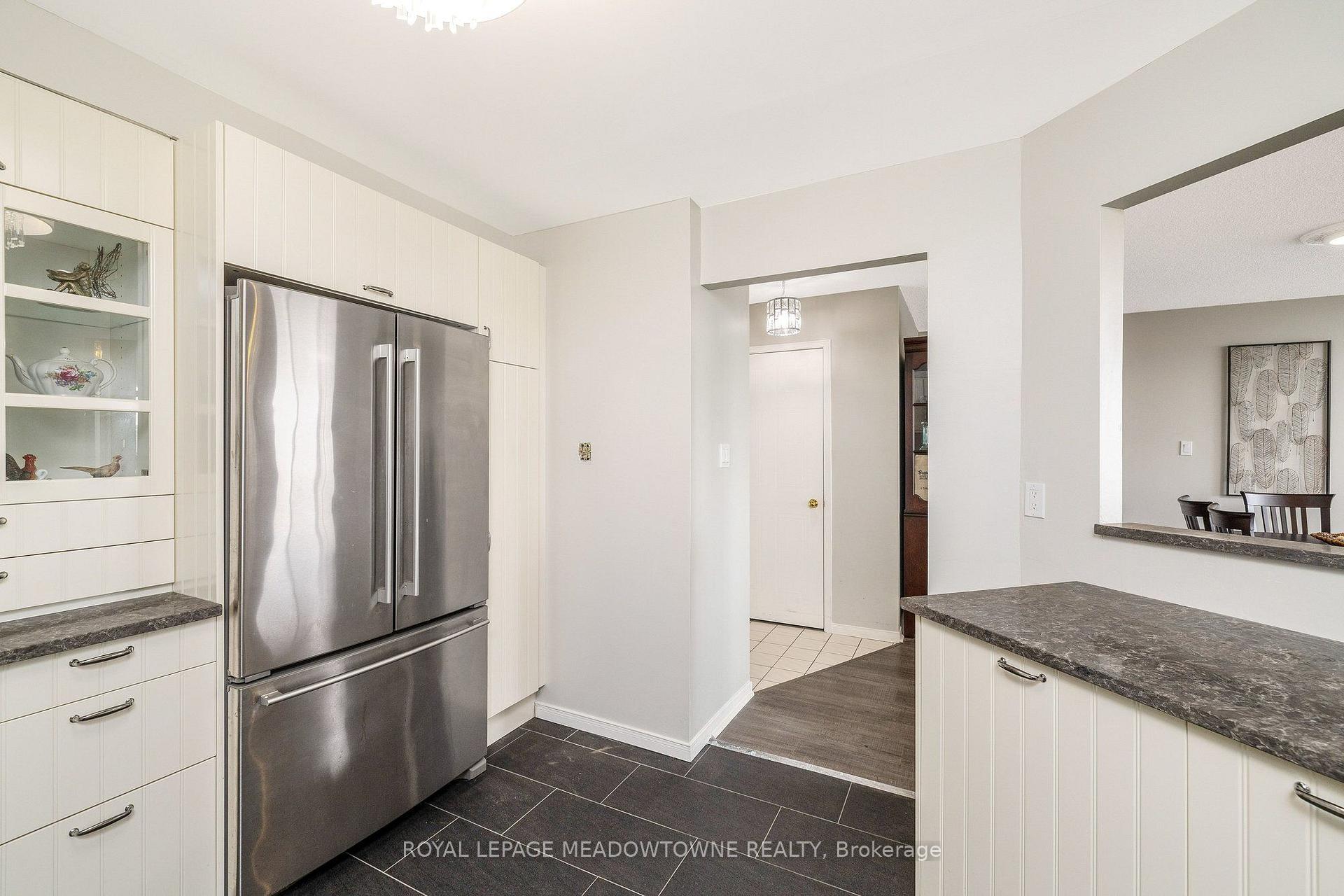 Photo 16 of Unit 808, 20 Mcfarlane Drive, Halton Hills, Georgetown — HOMEH