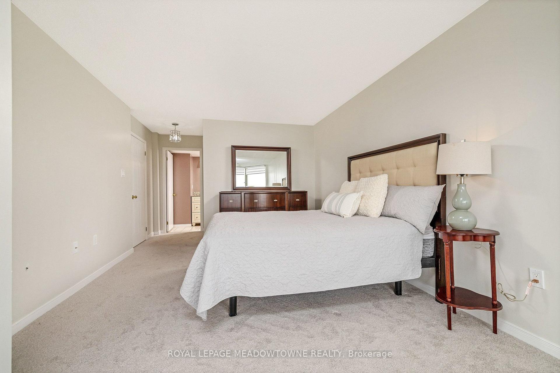 Photo 18 of Unit 808, 20 Mcfarlane Drive, Halton Hills, Georgetown — HOMEH