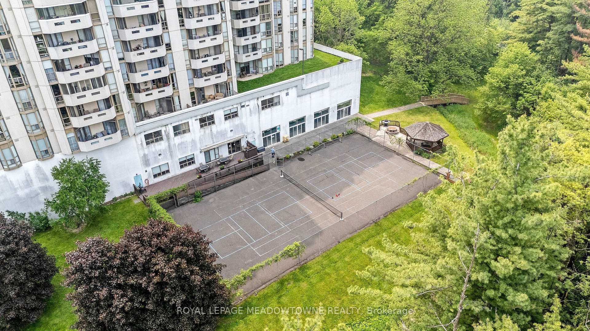 Photo 29 of Unit 808, 20 Mcfarlane Drive, Halton Hills, Georgetown — HOMEH
