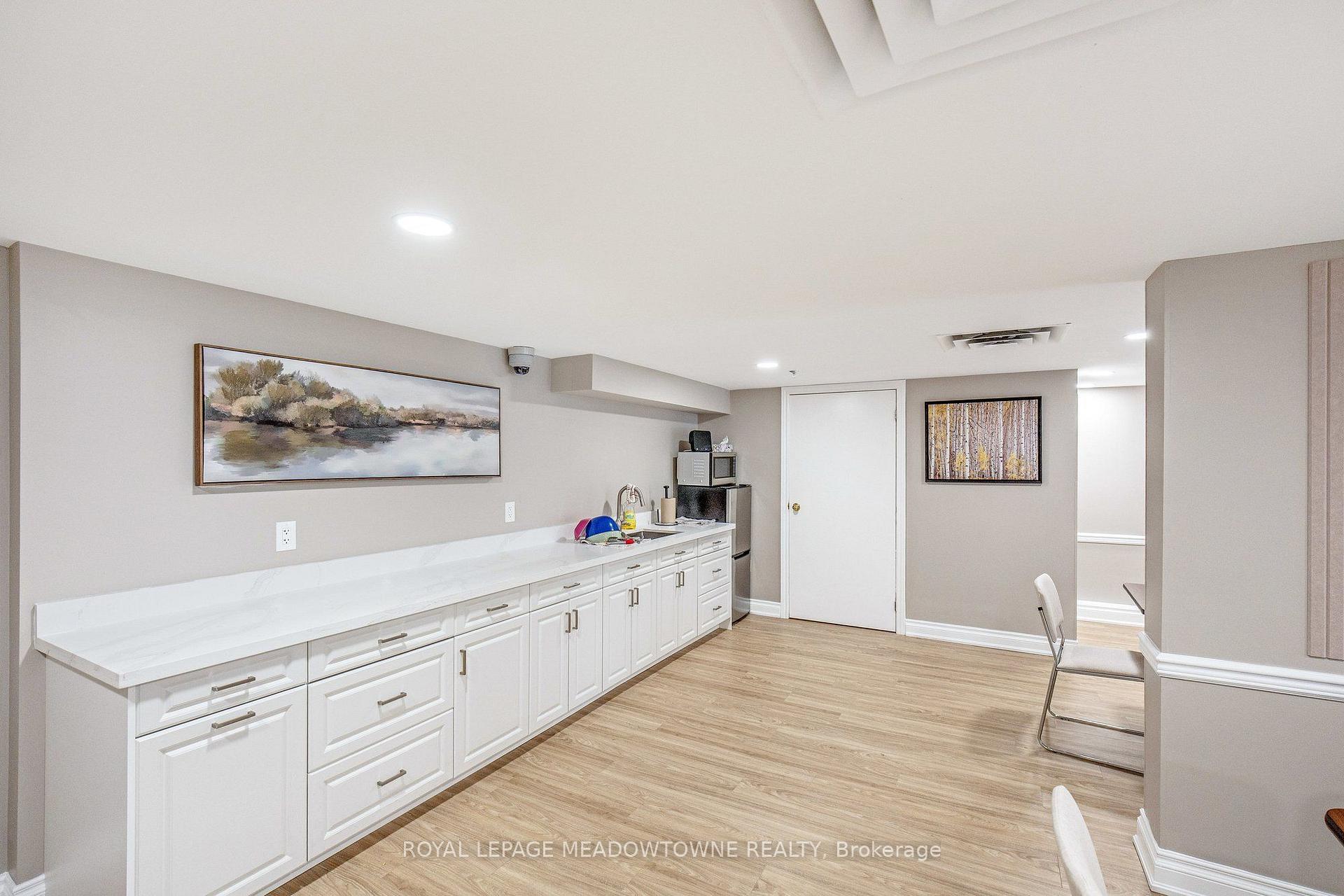 Photo 40 of Unit 808, 20 Mcfarlane Drive, Halton Hills, Georgetown — HOMEH