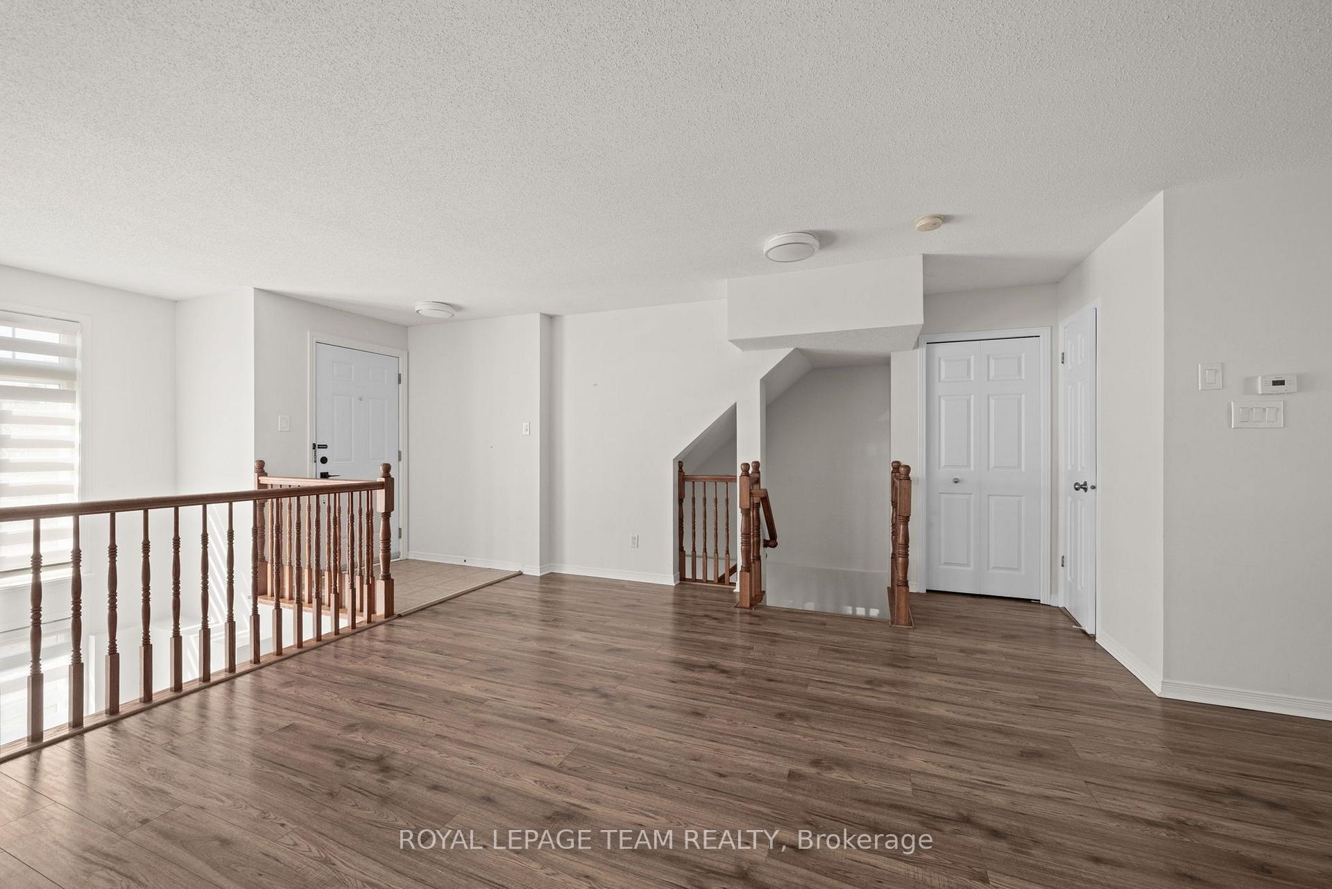 Photo 9 of 200 Keltie Private, Ottawa, Barrhaven - Longfields — HOMEH