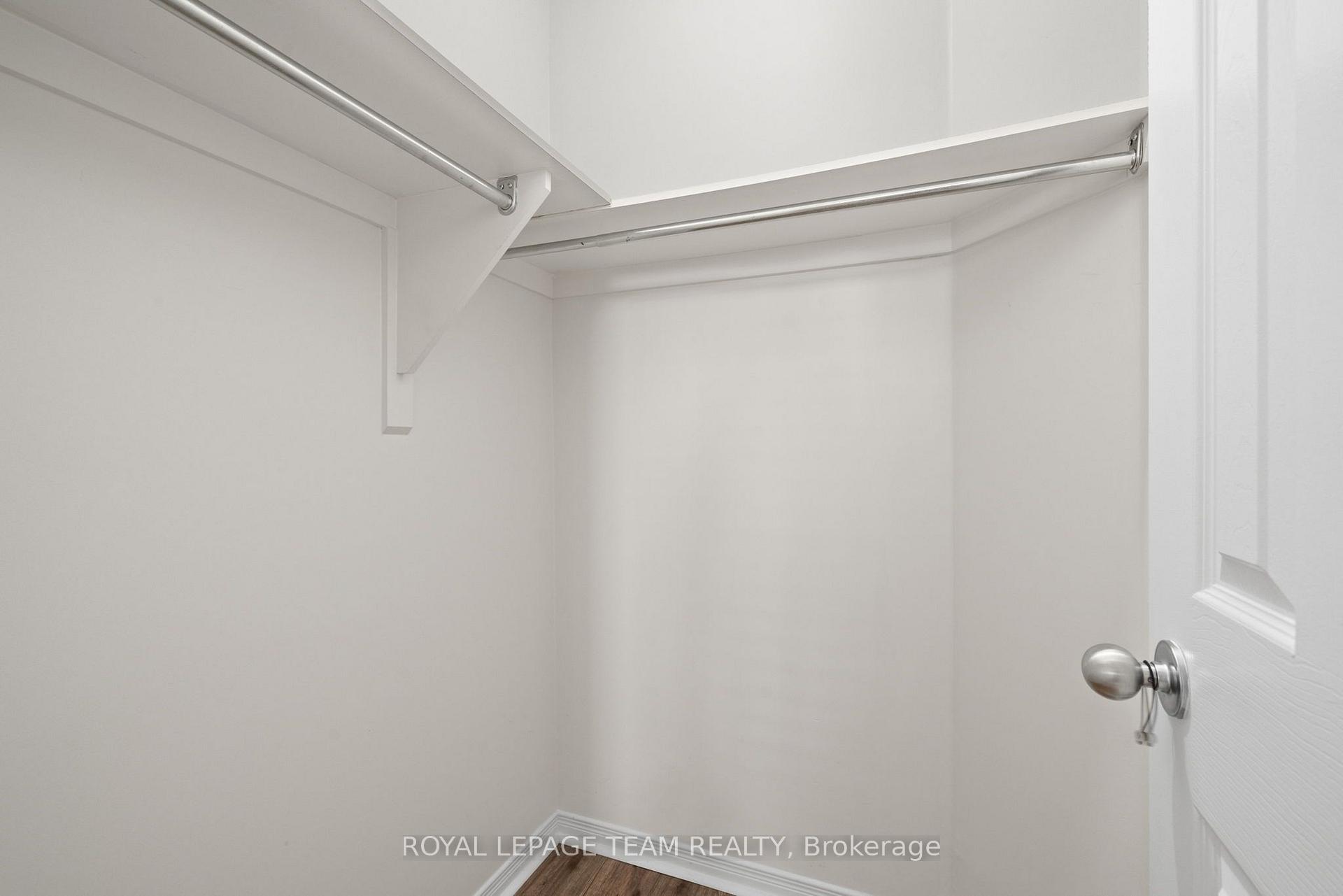 Photo 33 of 200 Keltie Private, Ottawa, Barrhaven - Longfields — HOMEH