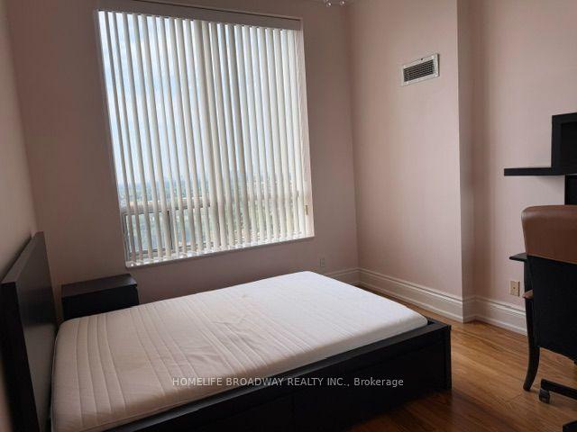 Photo 9 of Unit UPH5, 1 Clairtrell Road, North York, Willowdale East — HOMEH