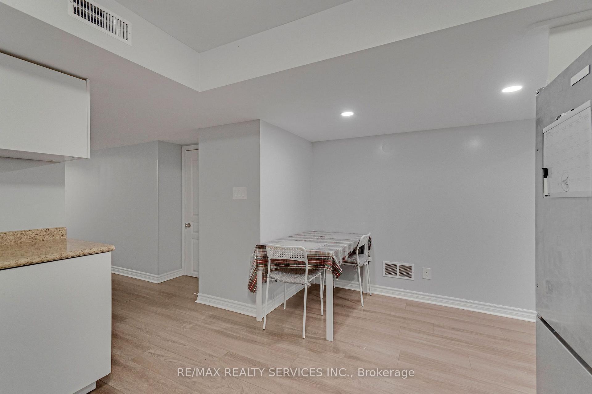 Photo 13 of Unit Bsmt, 28 Manzanita Crescent, Brampton, Northwest Brampton — HOMEH