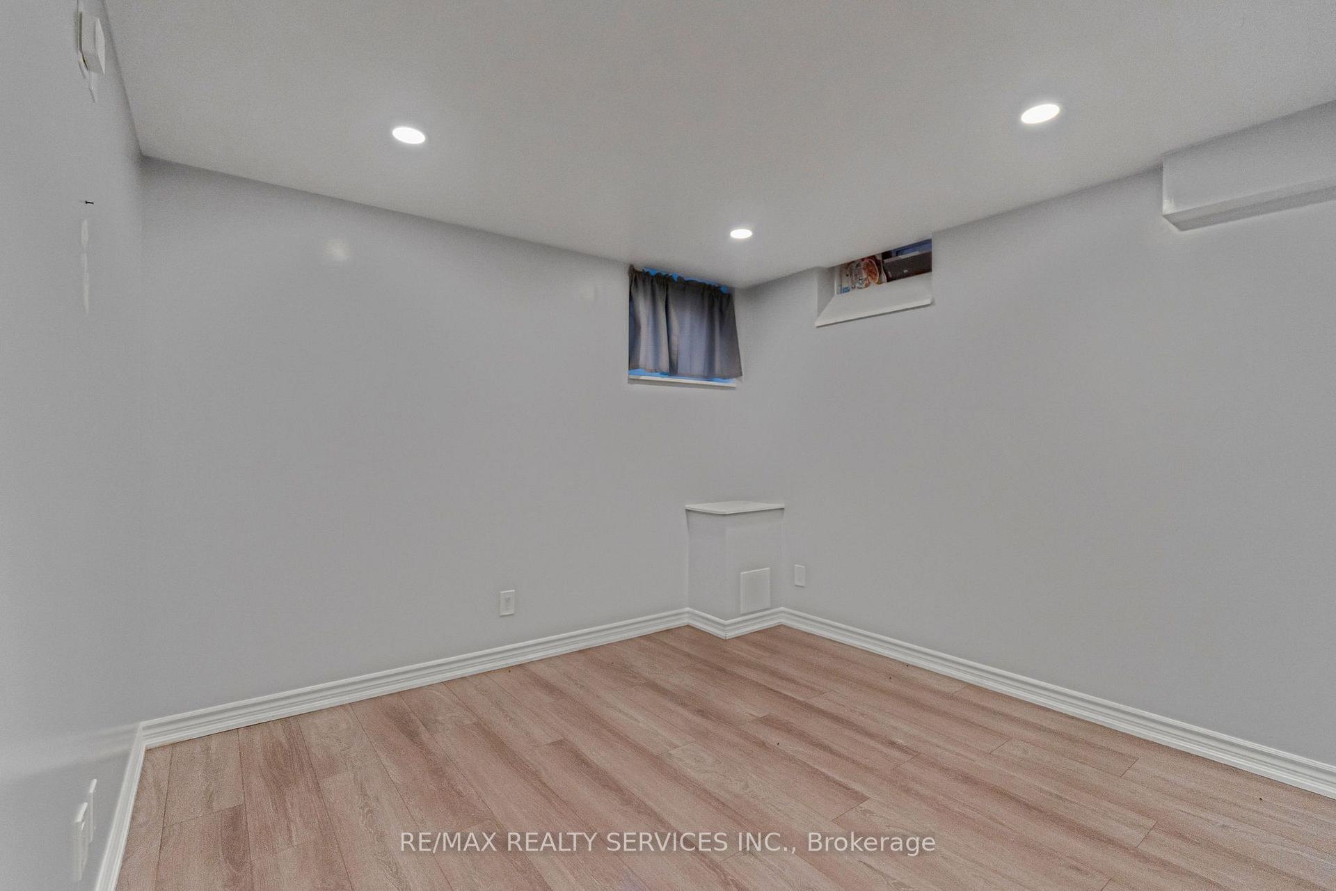 Photo 19 of Unit Bsmt, 28 Manzanita Crescent, Brampton, Northwest Brampton — HOMEH