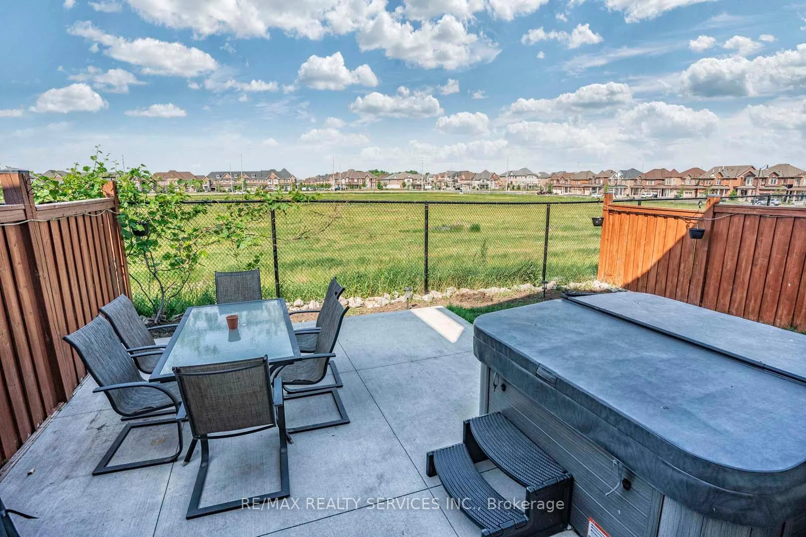 Photo 56 of Unit Bsmt, 28 Manzanita Crescent, Brampton, Northwest Brampton — HOMEH