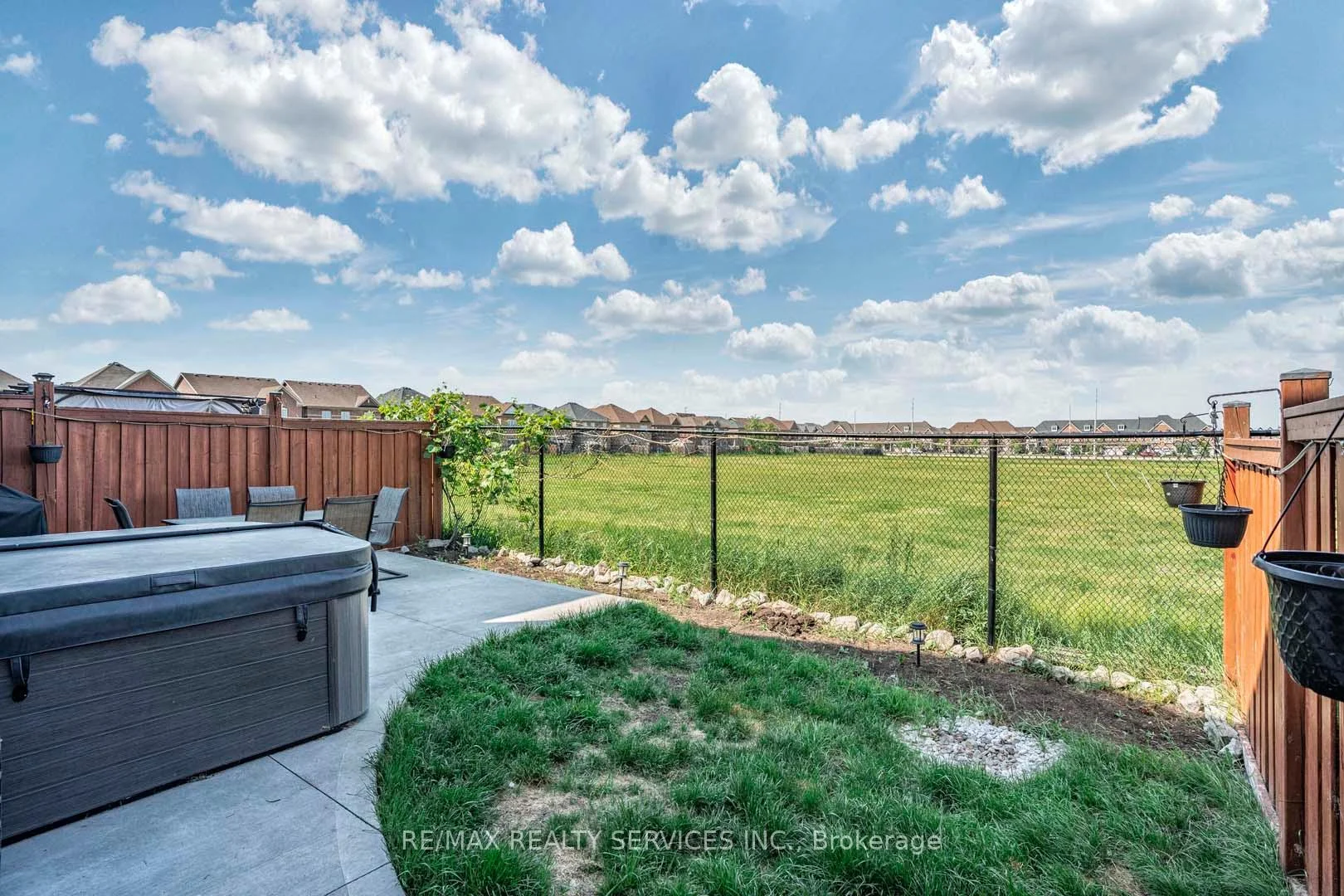 Photo 57 of Unit Bsmt, 28 Manzanita Crescent, Brampton, Northwest Brampton — HOMEH