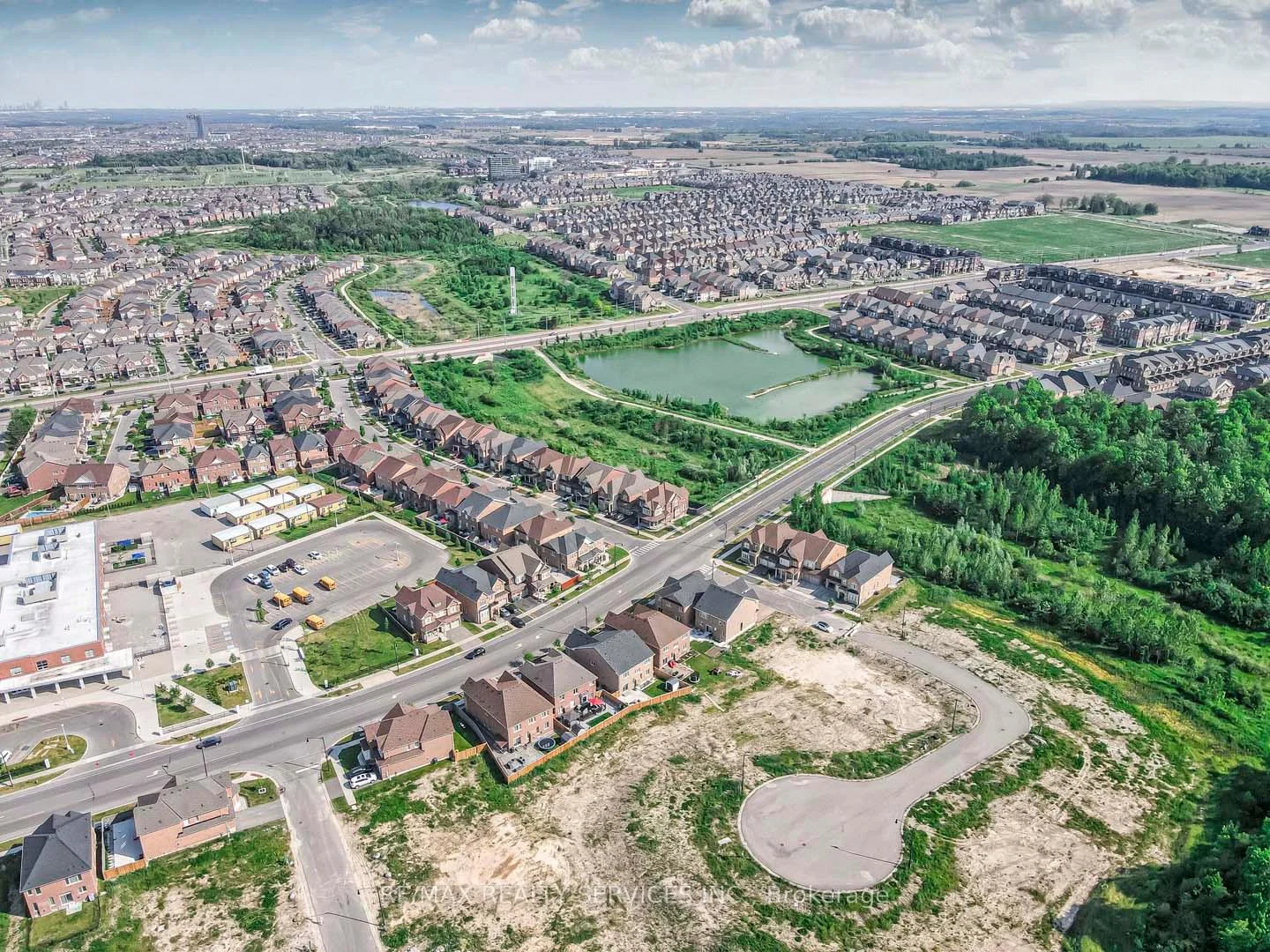 Photo 65 of Unit Bsmt, 28 Manzanita Crescent, Brampton, Northwest Brampton — HOMEH