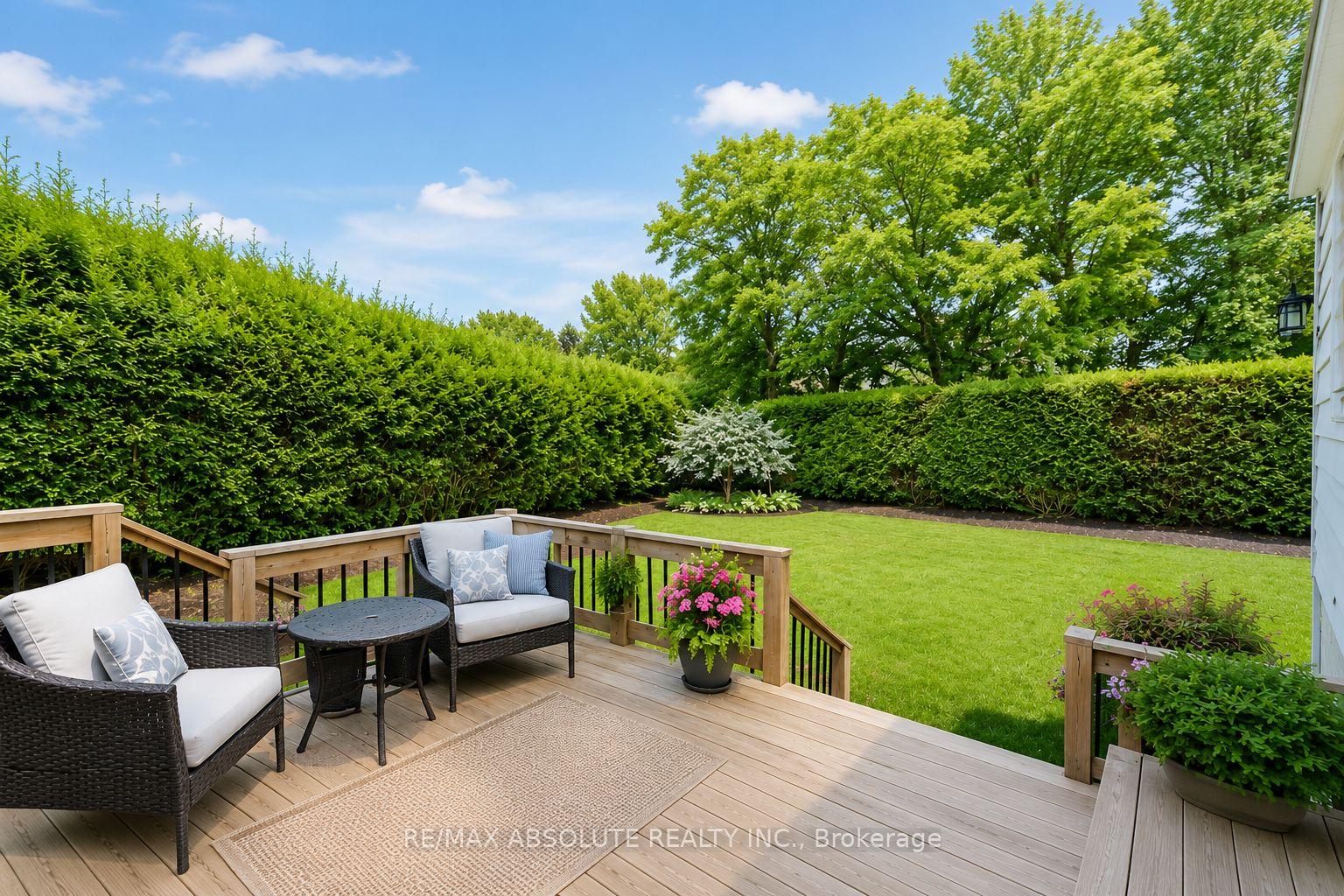 Photo 15 of 1 Arundel Avenue, Ottawa, Manor Park — HOMEH