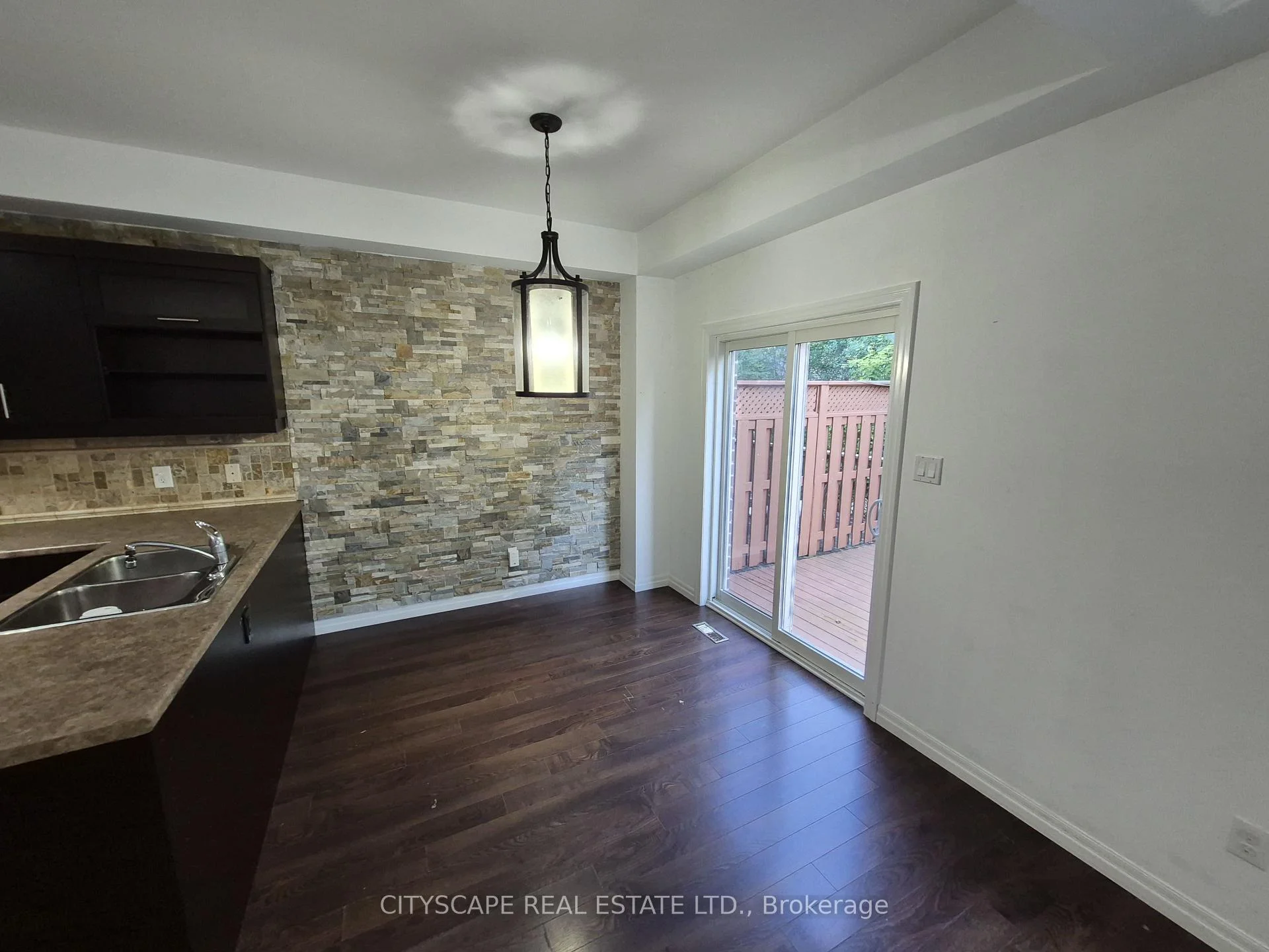 Photo 10 of Unit Suite 5, 112 North Centre Road, London, North B — HOMEH