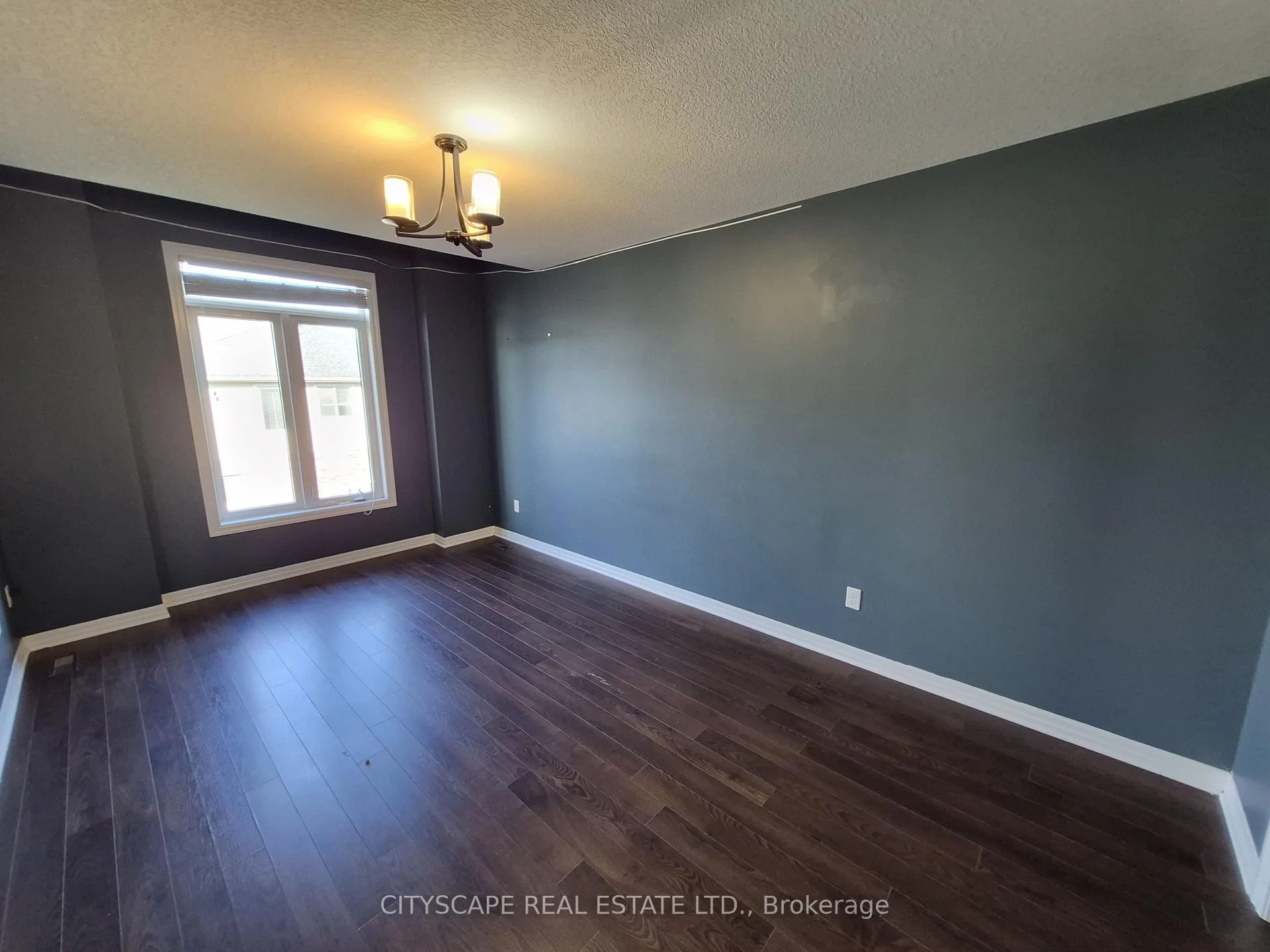 Photo 14 of Unit Suite 5, 112 North Centre Road, London, North B — HOMEH