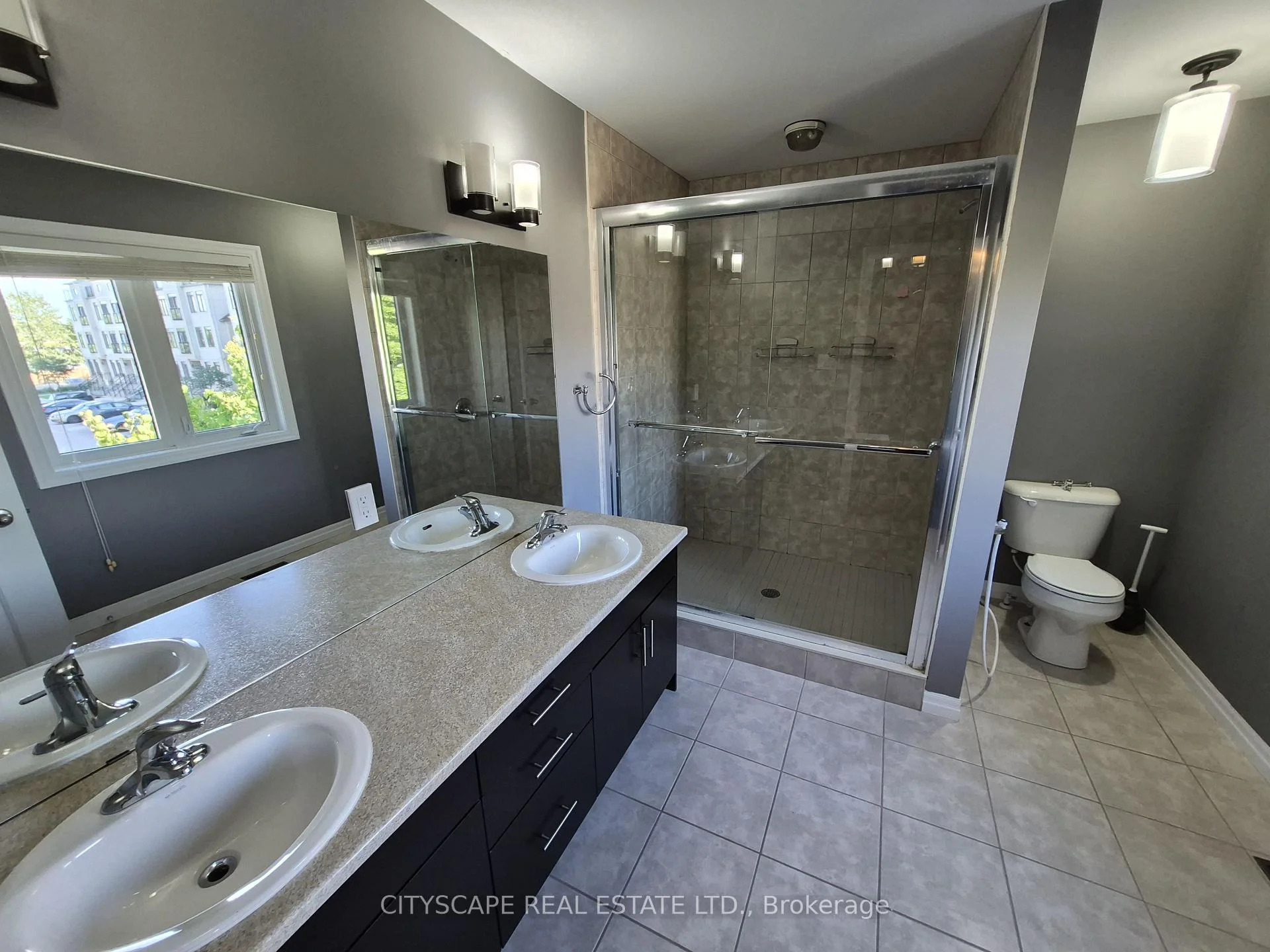 Photo 16 of Unit Suite 5, 112 North Centre Road, London, North B — HOMEH